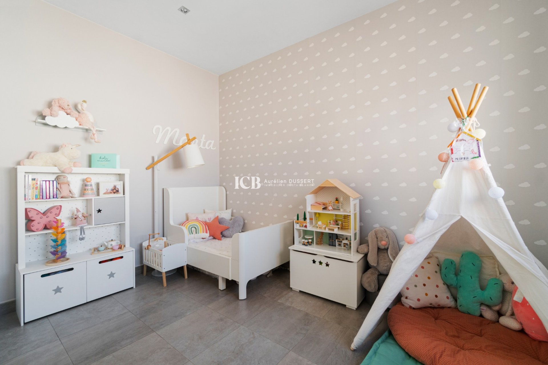 Reventa - Casa independiente -
Orihuela Costa - Los Dolses