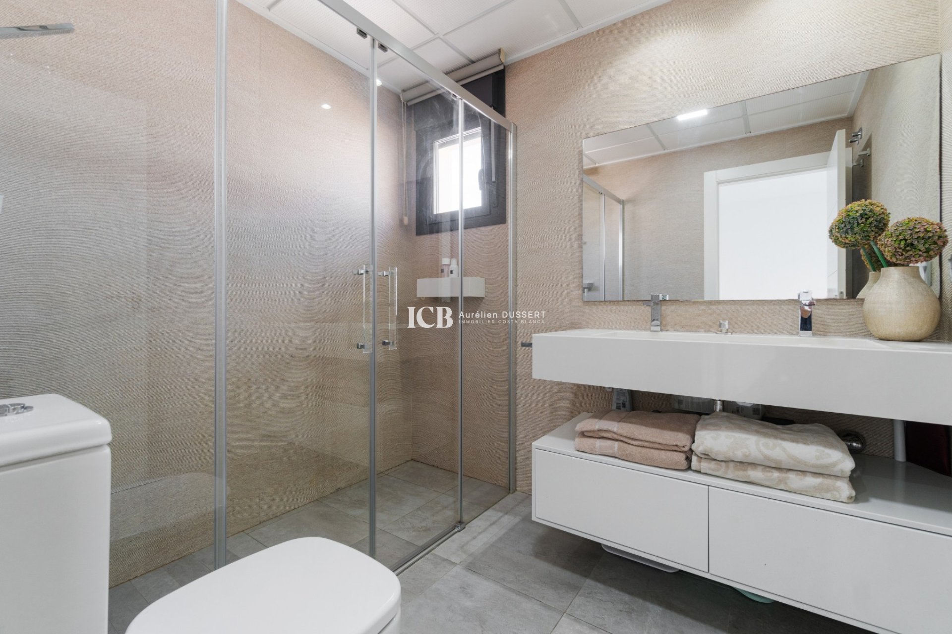 Reventa - Casa independiente -
Orihuela Costa - Los Dolses