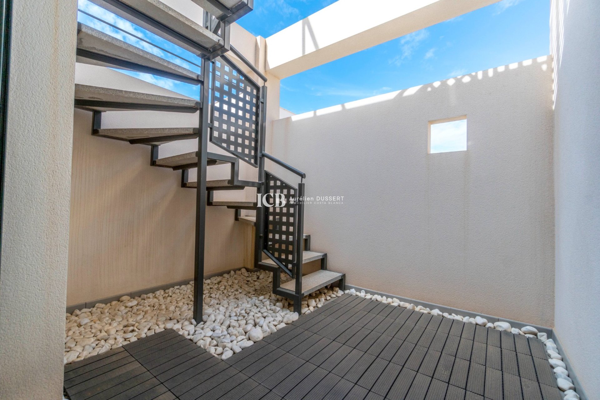 Reventa - Casa independiente -
Orihuela Costa - Los Dolses