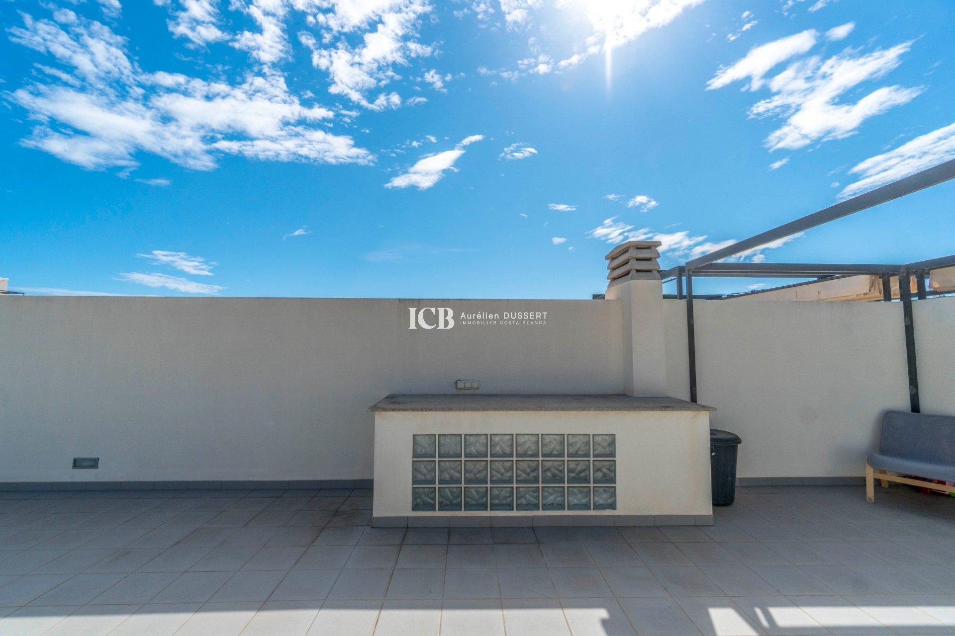 Reventa - Casa independiente -
Orihuela Costa - Los Dolses