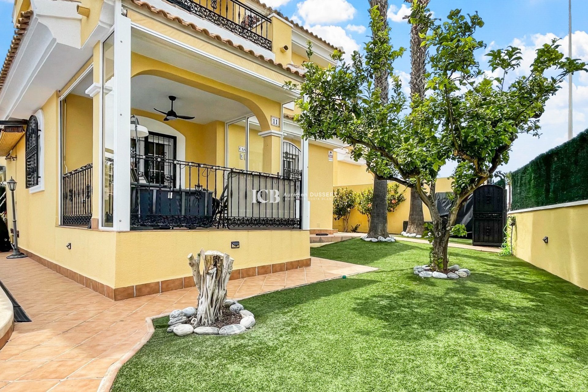 Reventa - Casa independiente -
Orihuela Costa - Los Dolses