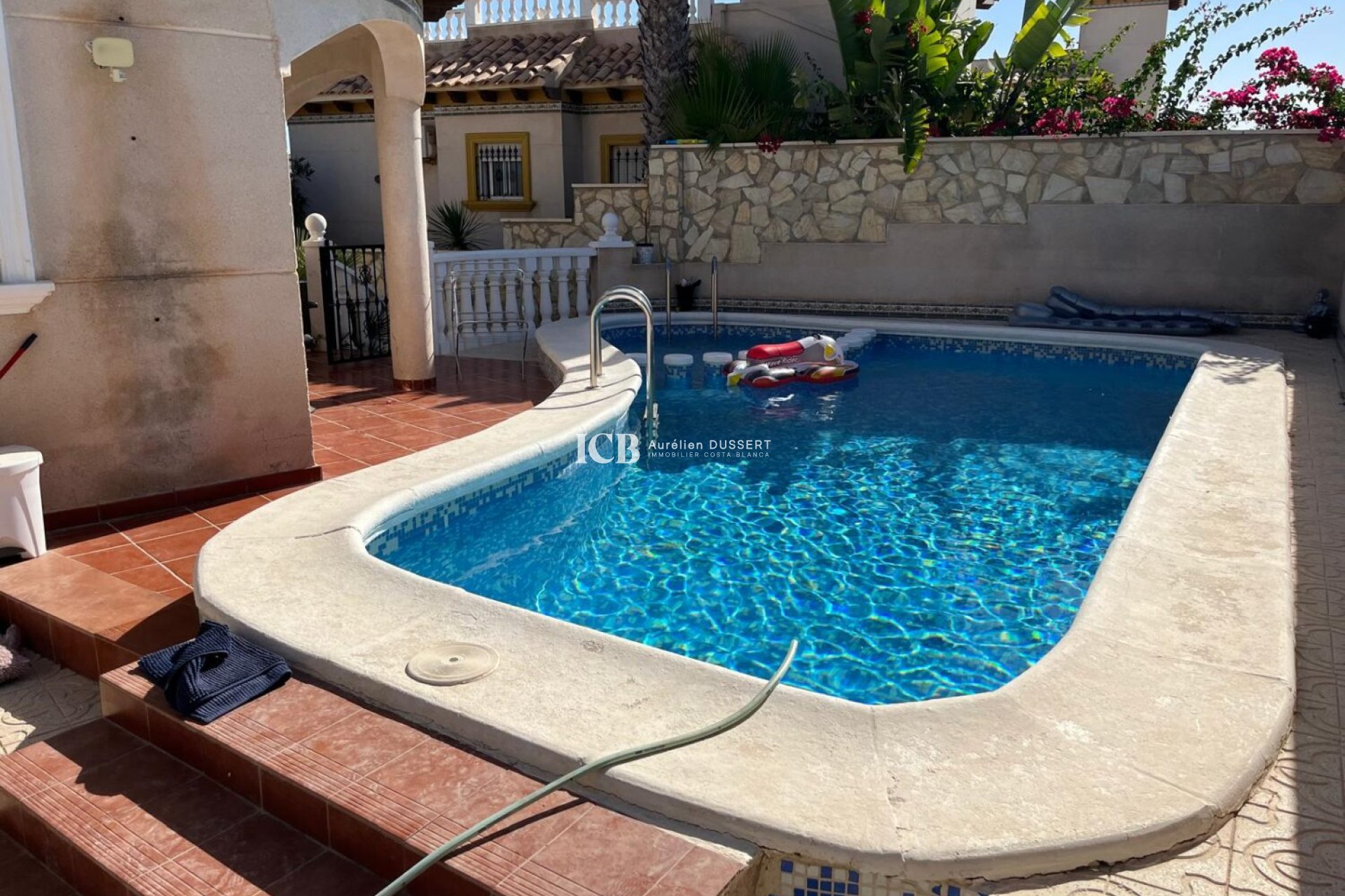 Reventa - Casa independiente -
Orihuela Costa - Playa Flamenca