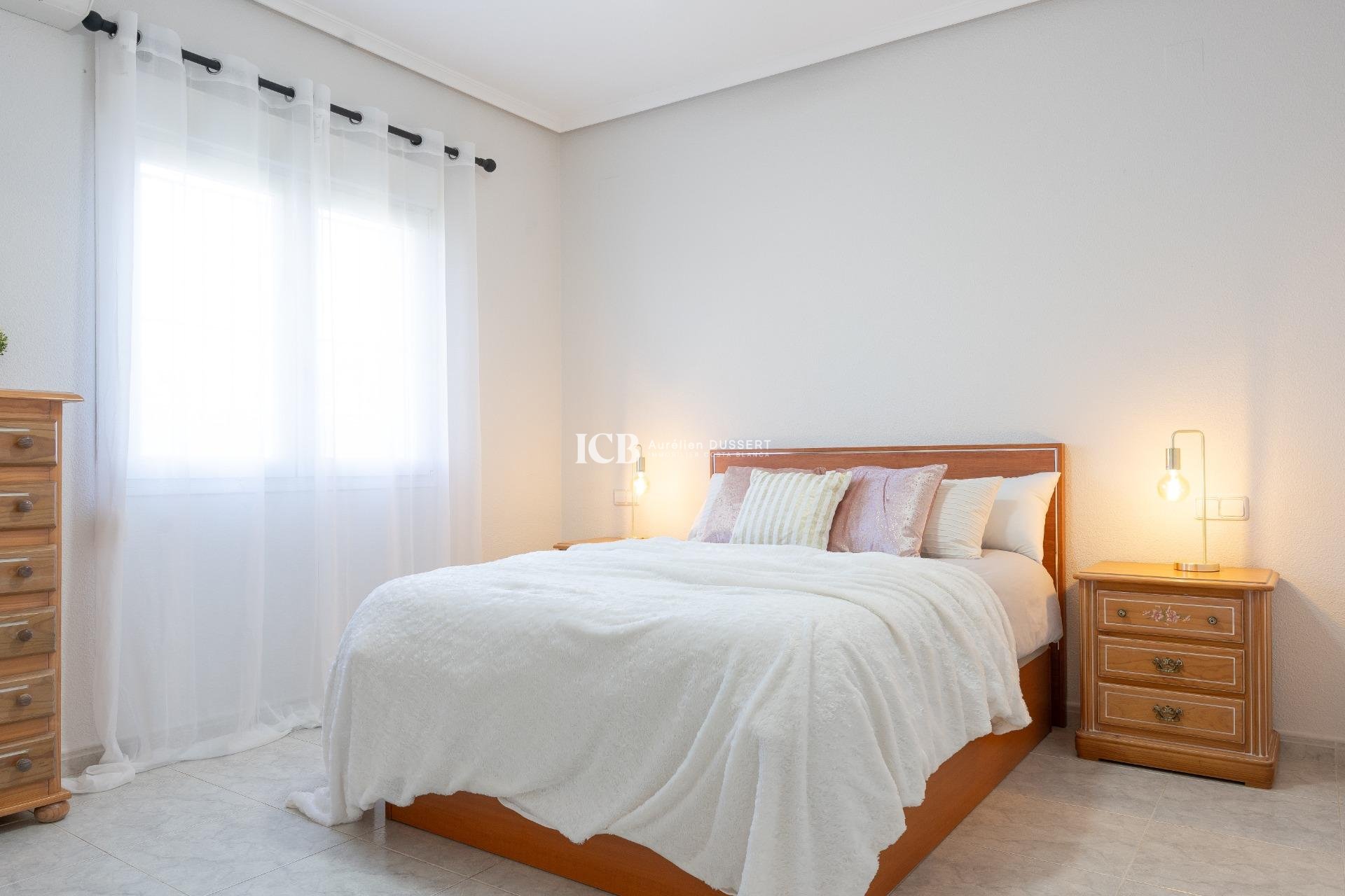 Reventa - Casa independiente -
Orihuela Costa - Playa Flamenca