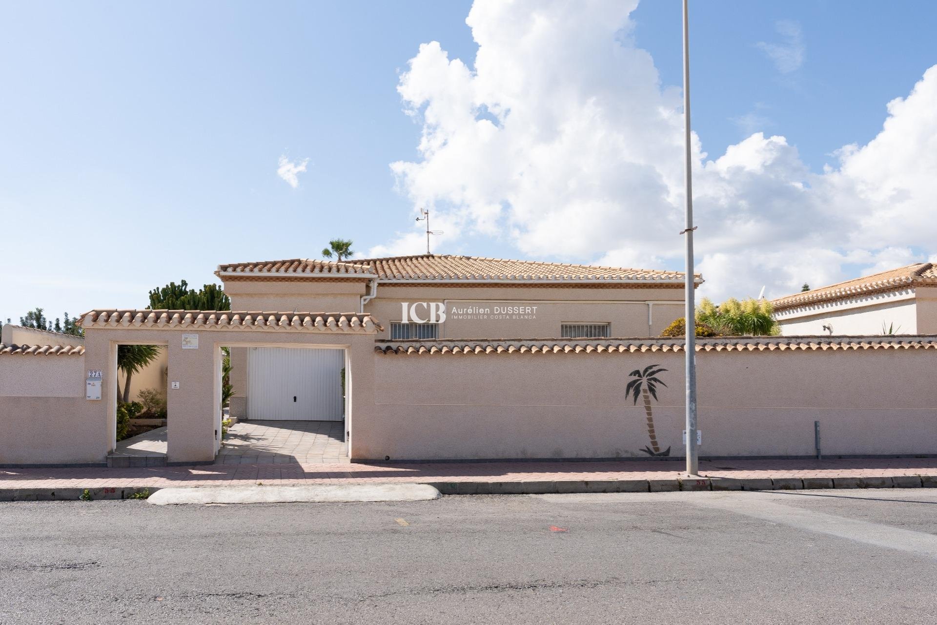 Reventa - Casa independiente -
Orihuela Costa - Playa Flamenca