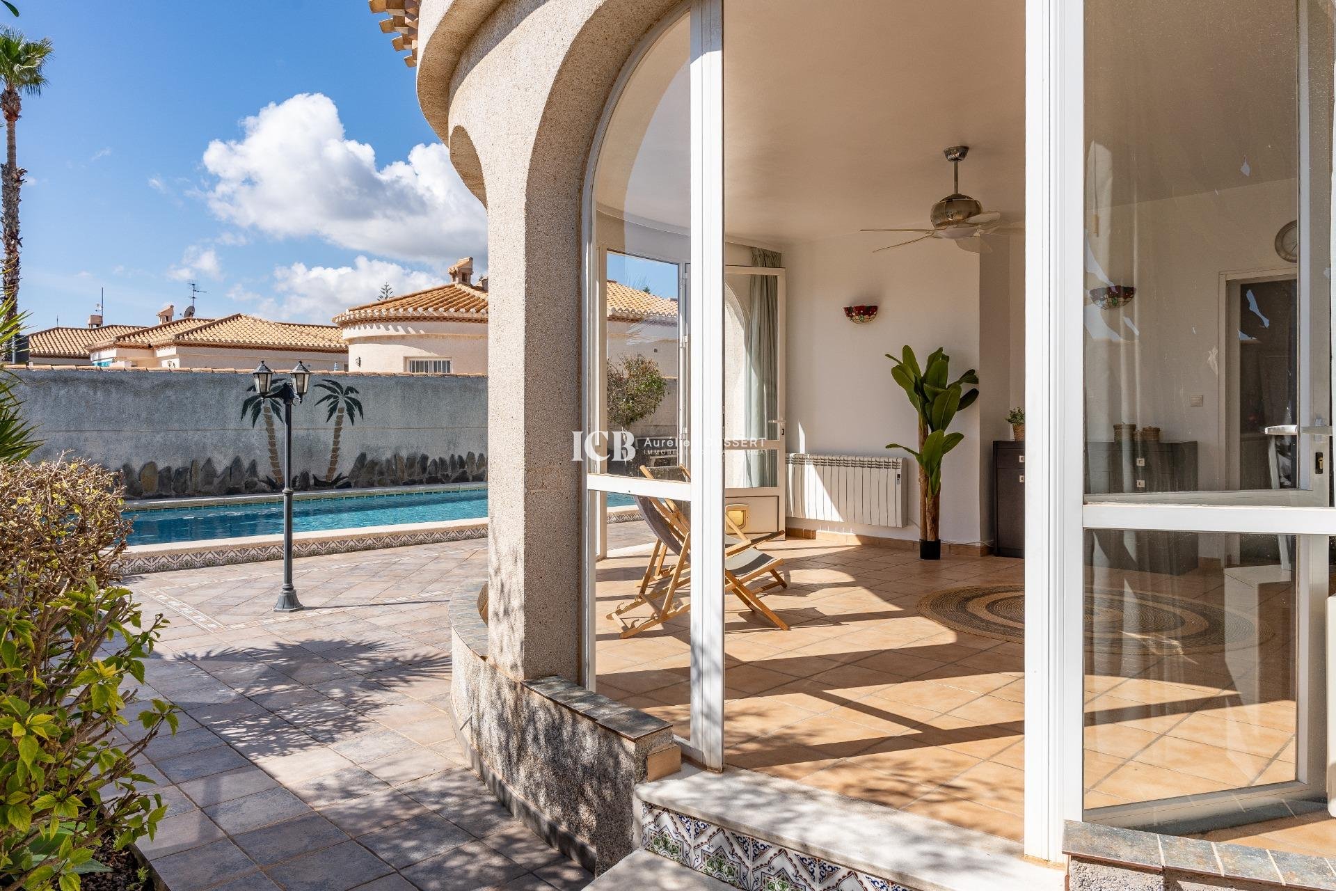 Reventa - Casa independiente -
Orihuela Costa - Playa Flamenca