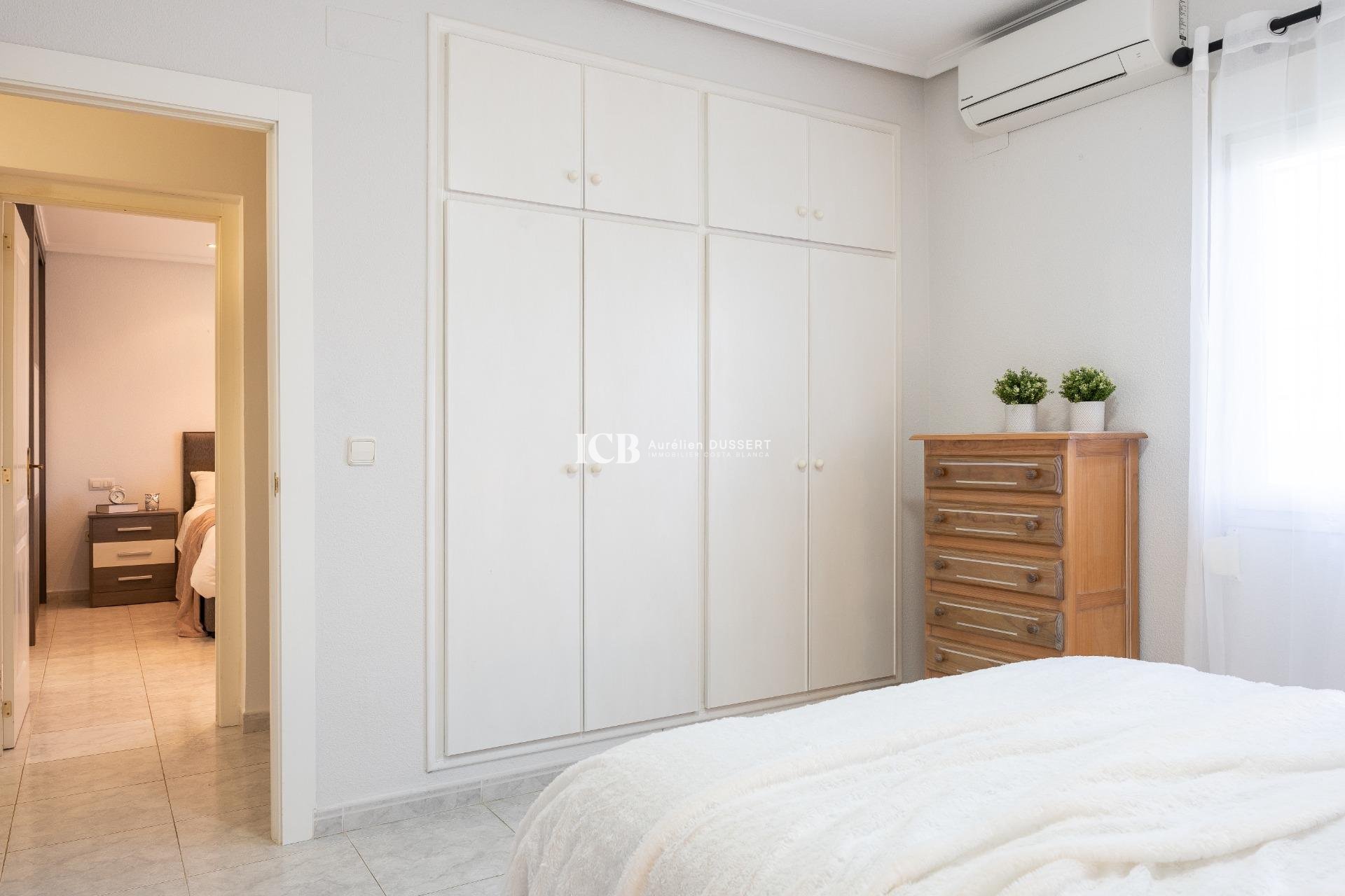 Reventa - Casa independiente -
Orihuela Costa - Playa Flamenca