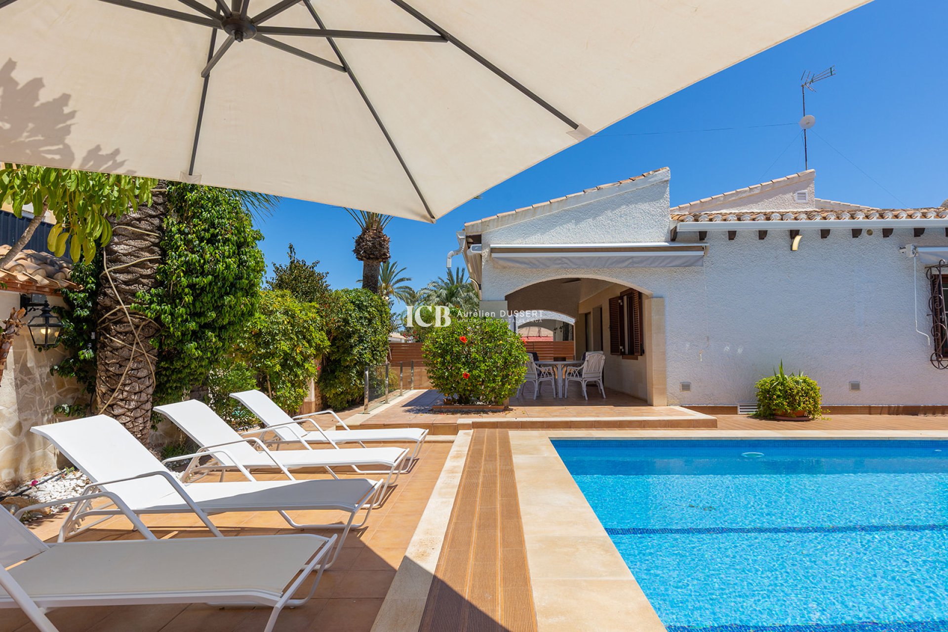 Reventa - Casa independiente -
Orihuela Costa - Playa Flamenca