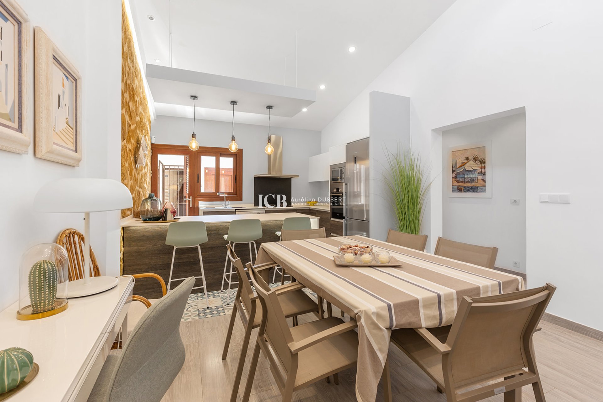 Reventa - Casa independiente -
Orihuela Costa - Playa Flamenca