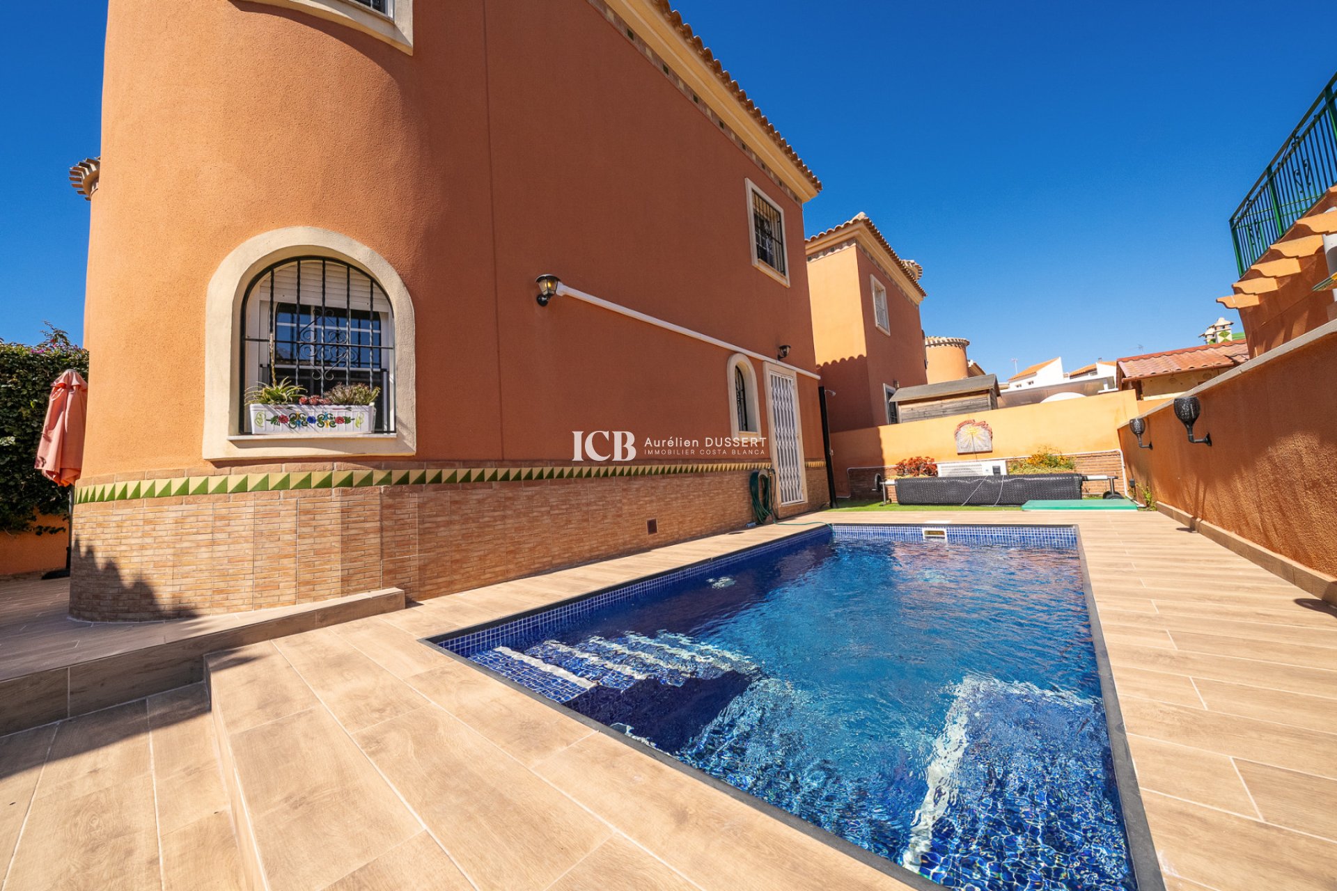Reventa - Casa independiente -
Orihuela Costa - Playa Flamenca