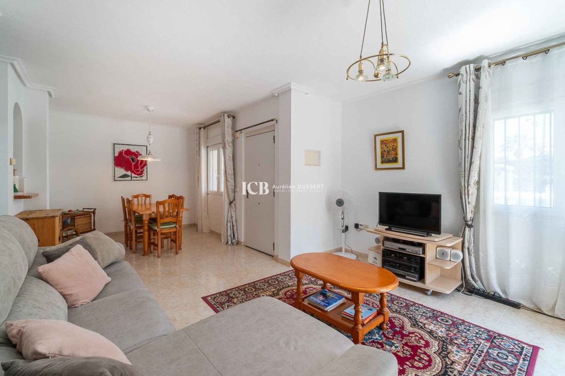 Reventa - Casa independiente -
Orihuela Costa - Playa Flamenca