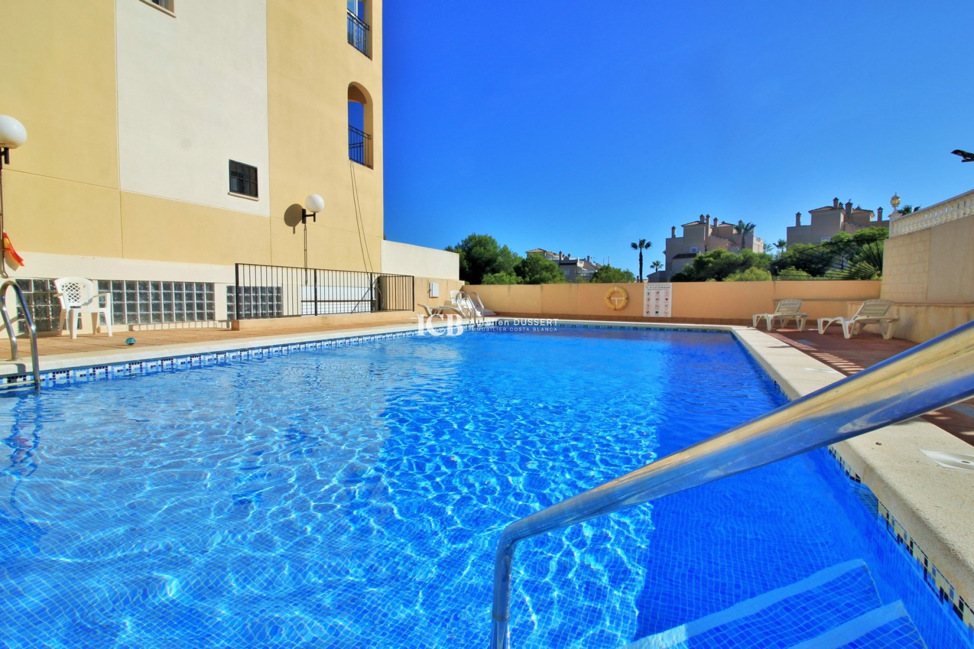 Reventa - Casa independiente -
Orihuela Costa - Playa Flamenca