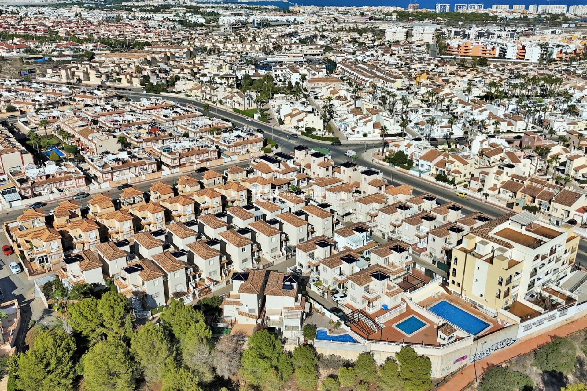 Reventa - Casa independiente -
Orihuela Costa - Playa Flamenca