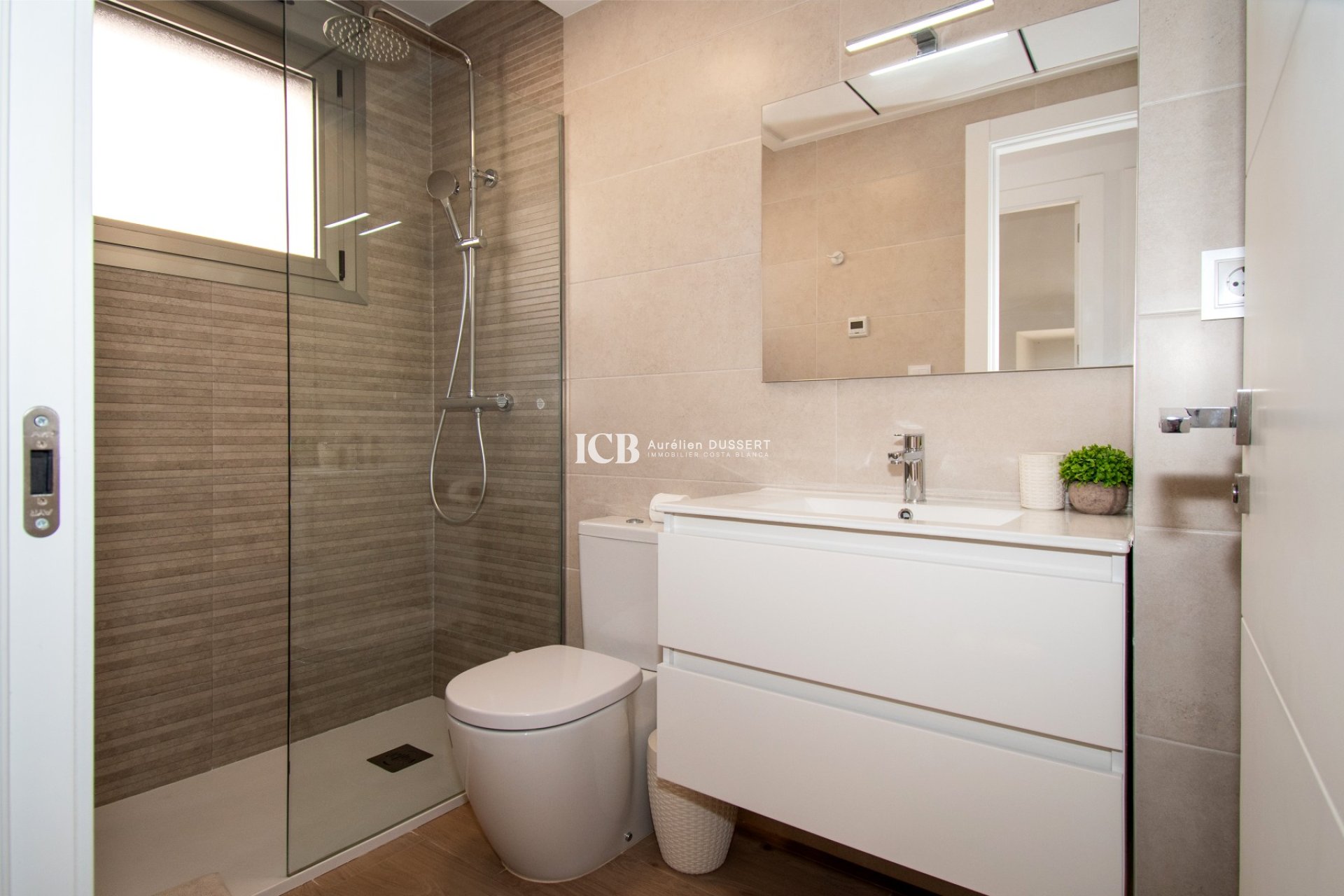 Reventa - Casa independiente -
Orihuela Costa - Villamartín