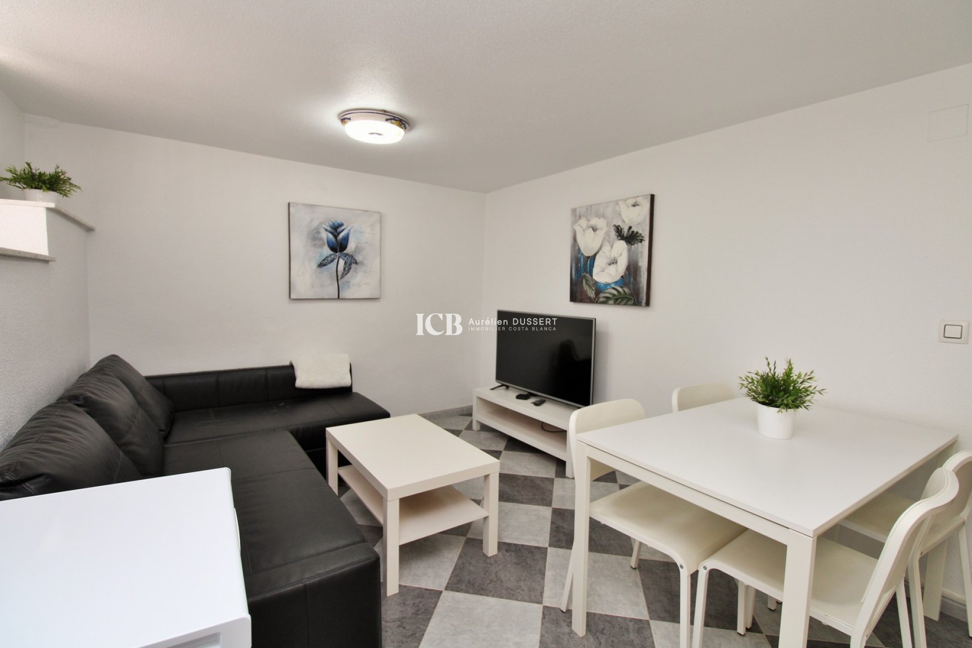 Reventa - Casa independiente -
Orihuela Costa - Villamartín