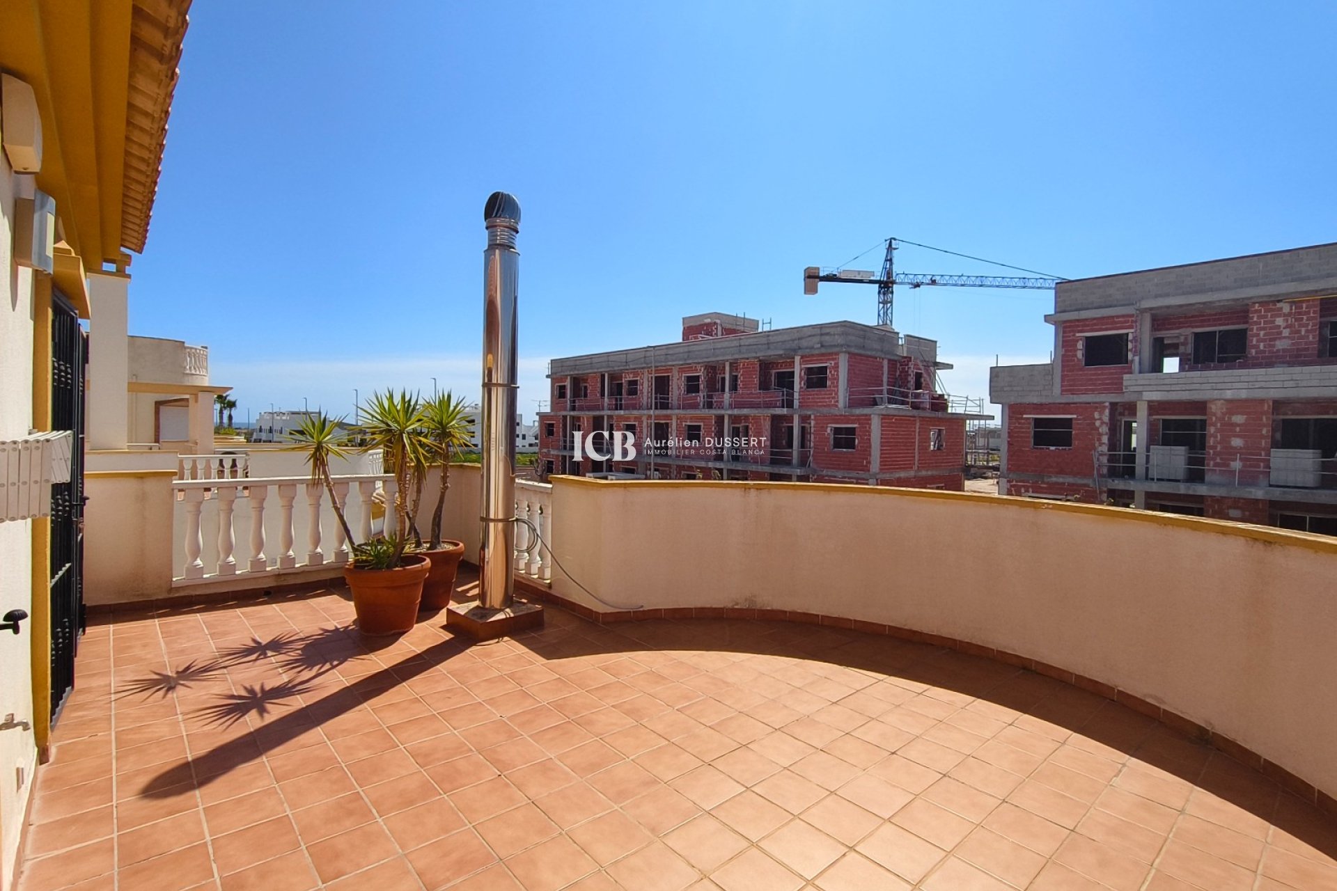 Reventa - Casa independiente -
Pilar de la Horadada