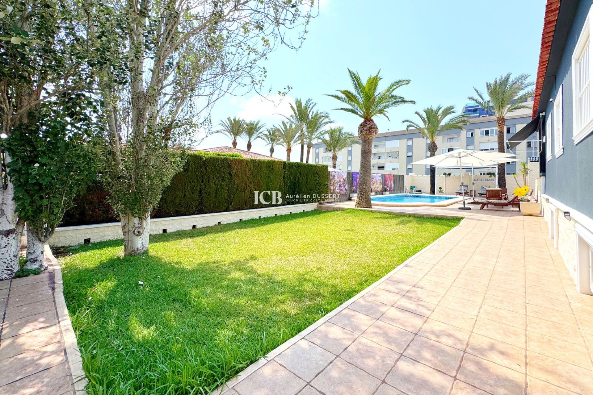 Reventa - Casa independiente -
Punta Prima - Torrevieja