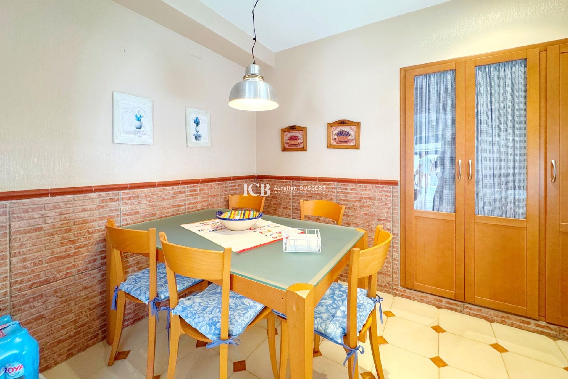 Reventa - Casa independiente -
Punta Prima - Torrevieja