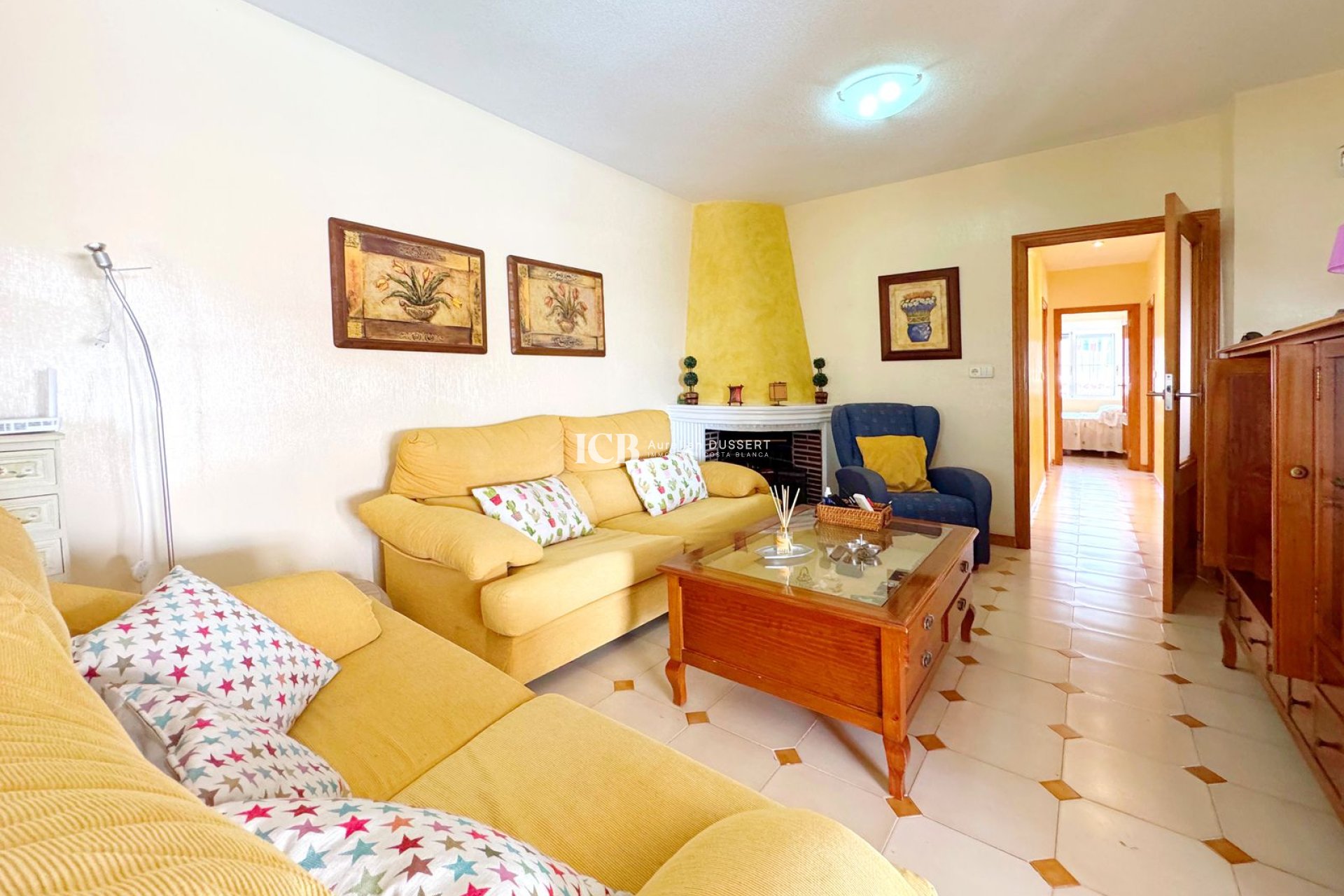 Reventa - Casa independiente -
Punta Prima - Torrevieja