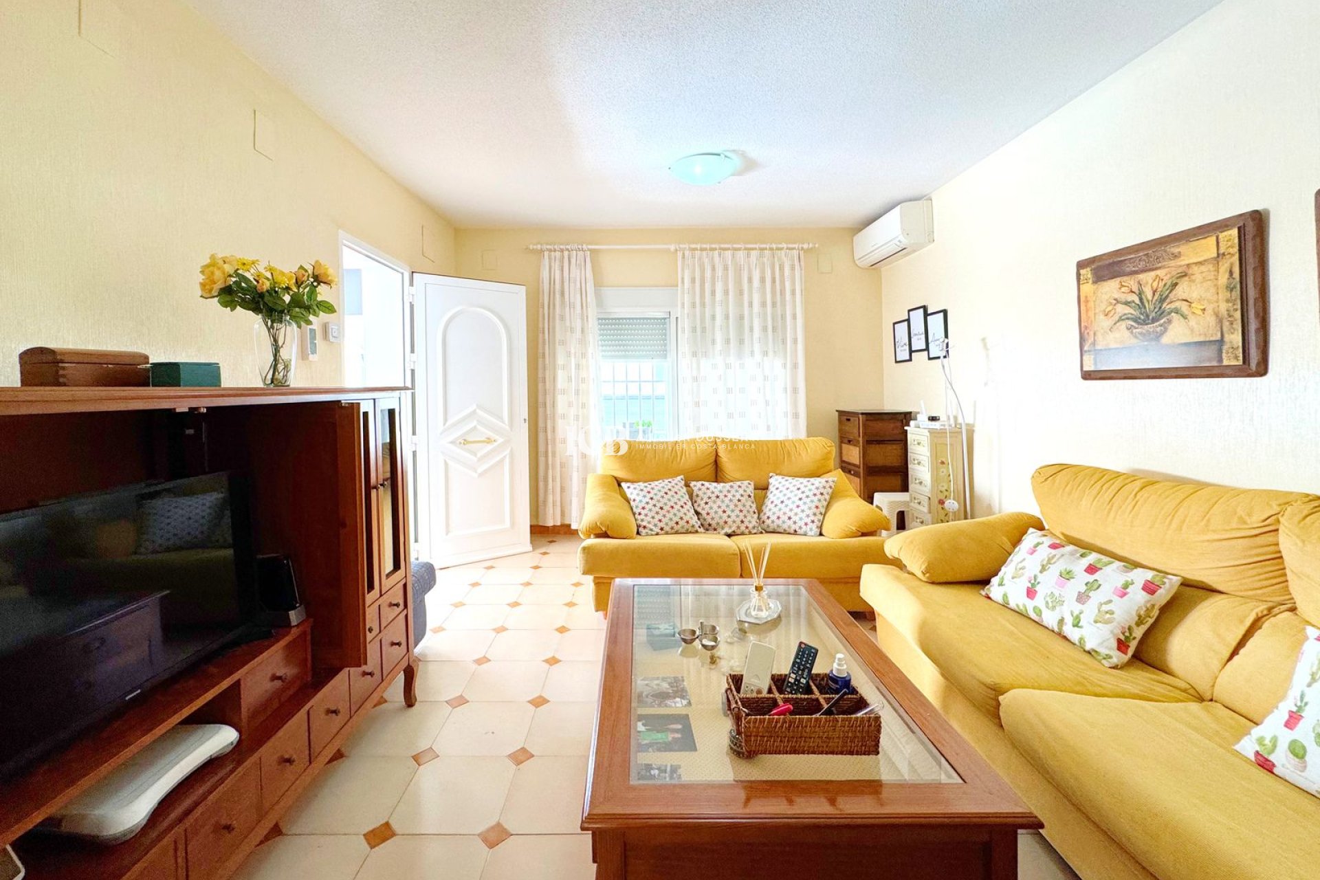 Reventa - Casa independiente -
Punta Prima - Torrevieja