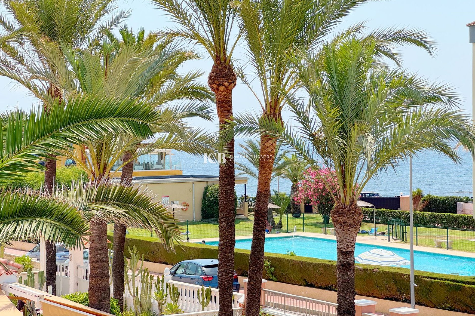 Reventa - Casa independiente -
Punta Prima - Torrevieja