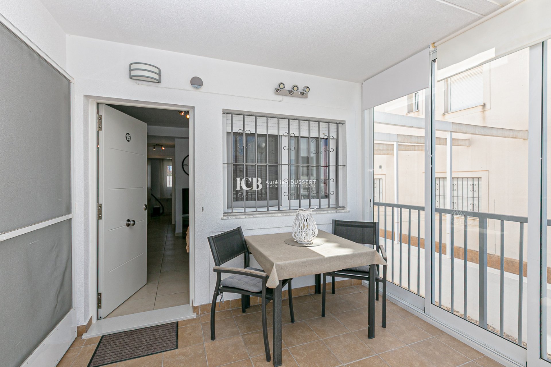 Reventa - Casa independiente -
San Fulgencio - La Marina