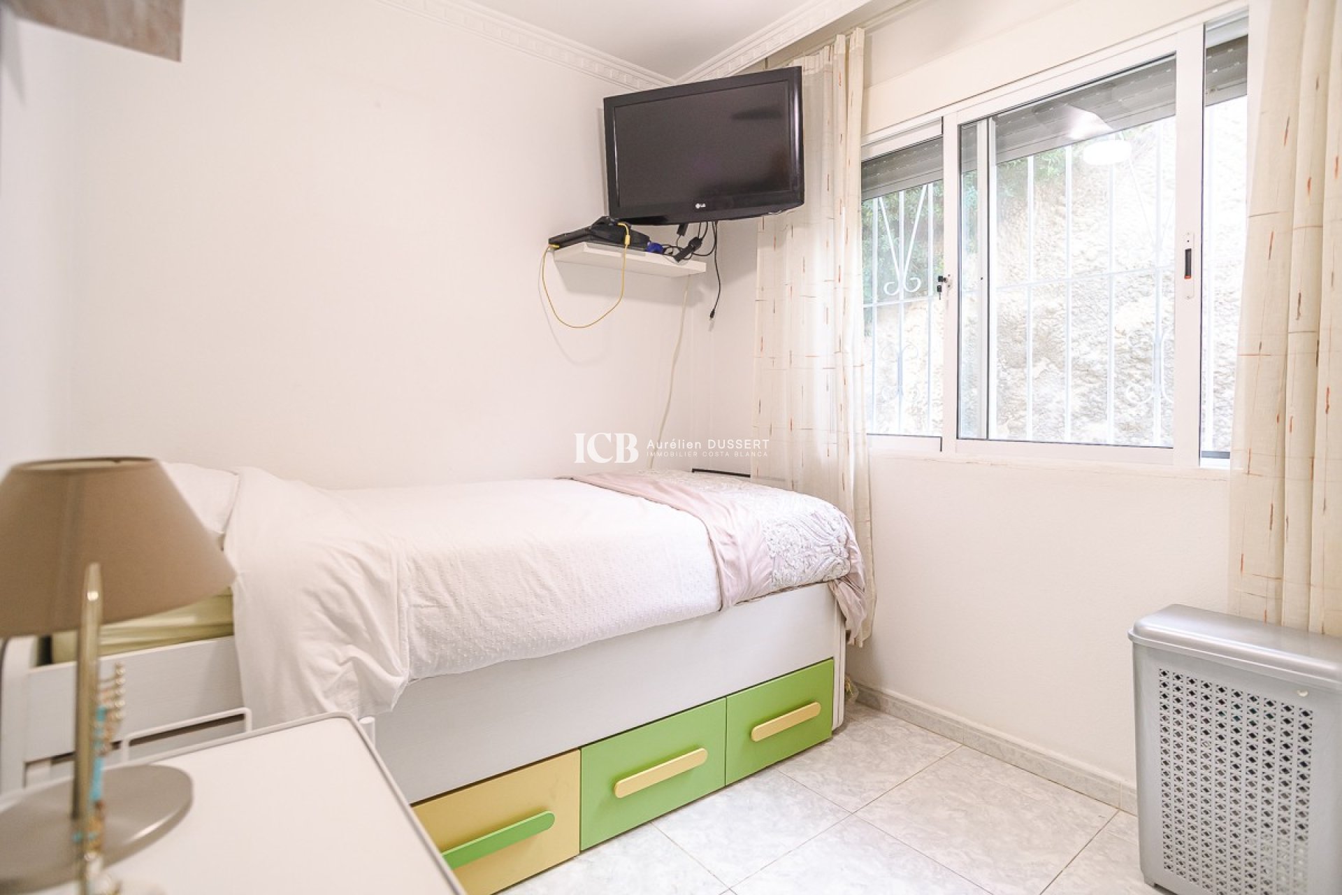 Reventa - Casa independiente -
San Fulgencio - La Marina