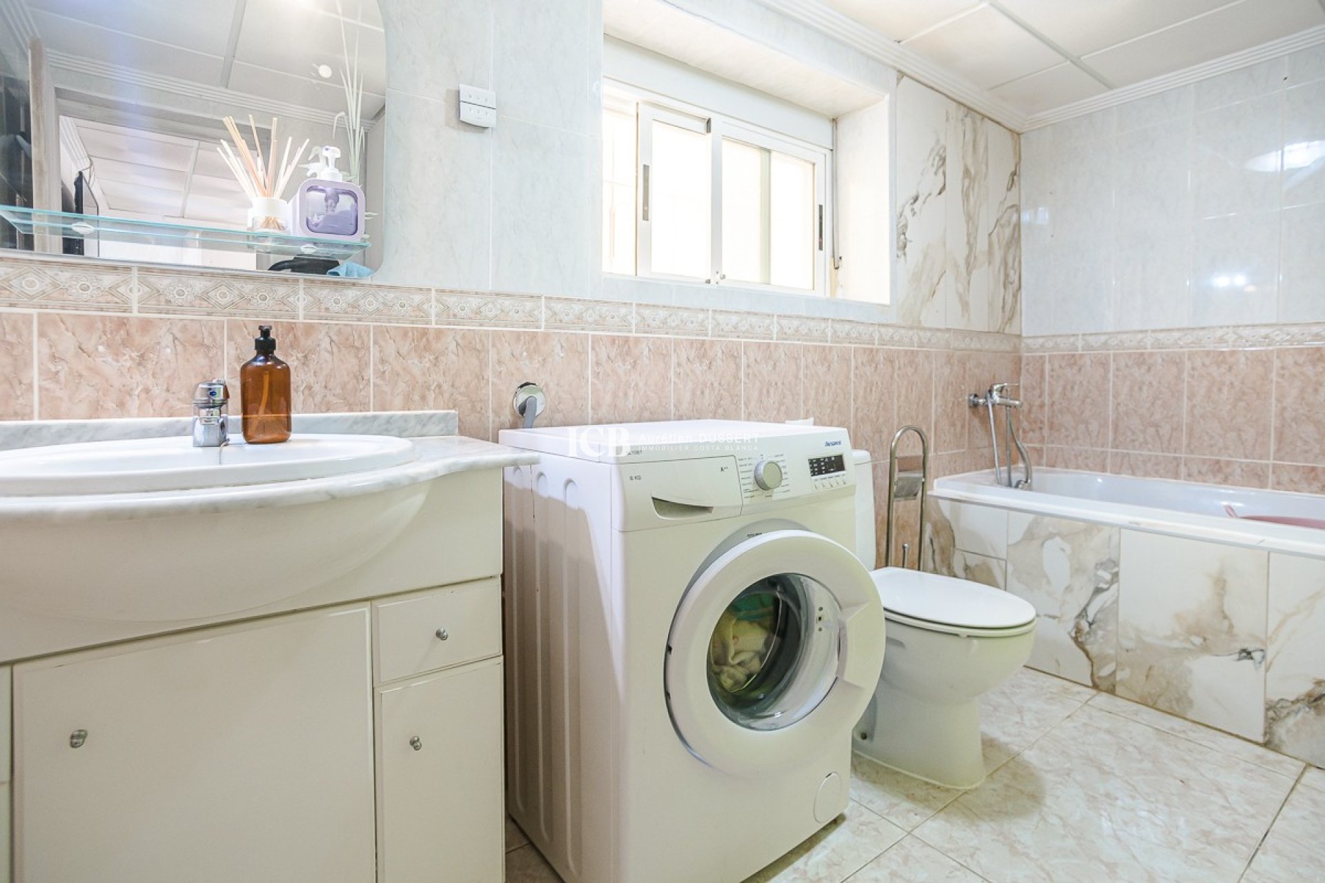 Reventa - Casa independiente -
San Fulgencio - La Marina