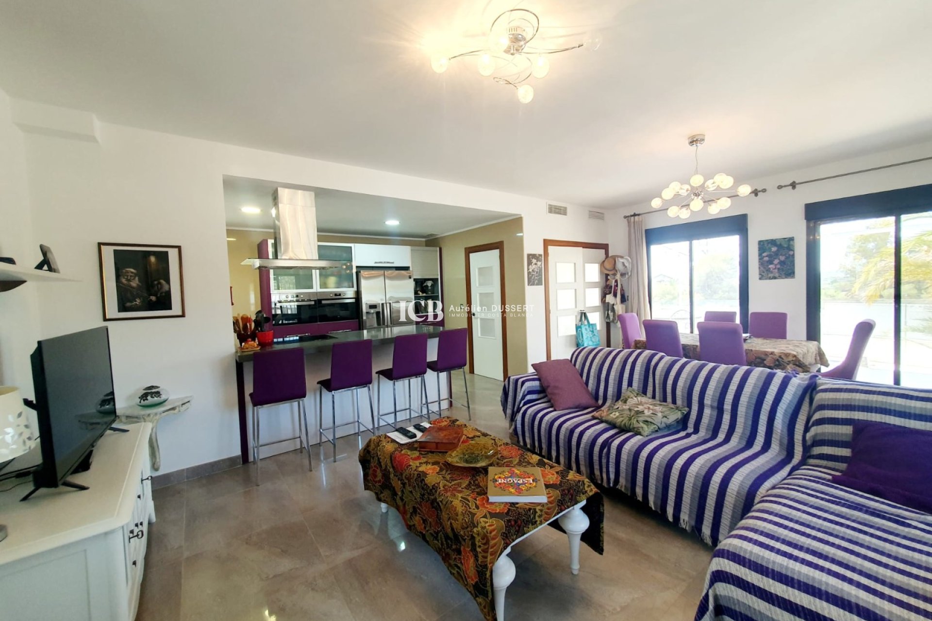 Reventa - Casa independiente -
San Fulgencio - urb.la marina