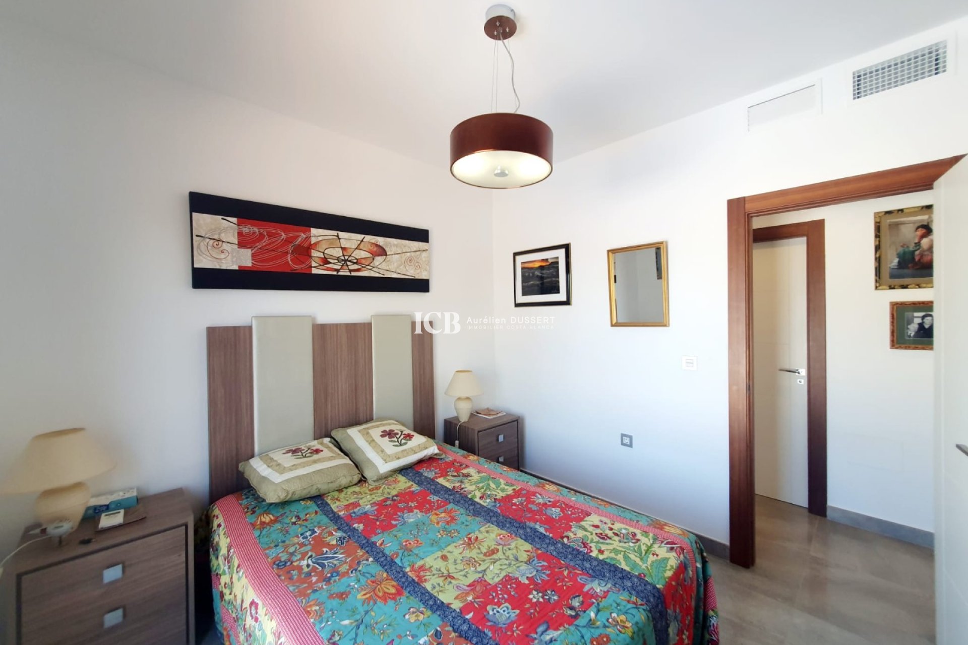 Reventa - Casa independiente -
San Fulgencio - urb.la marina