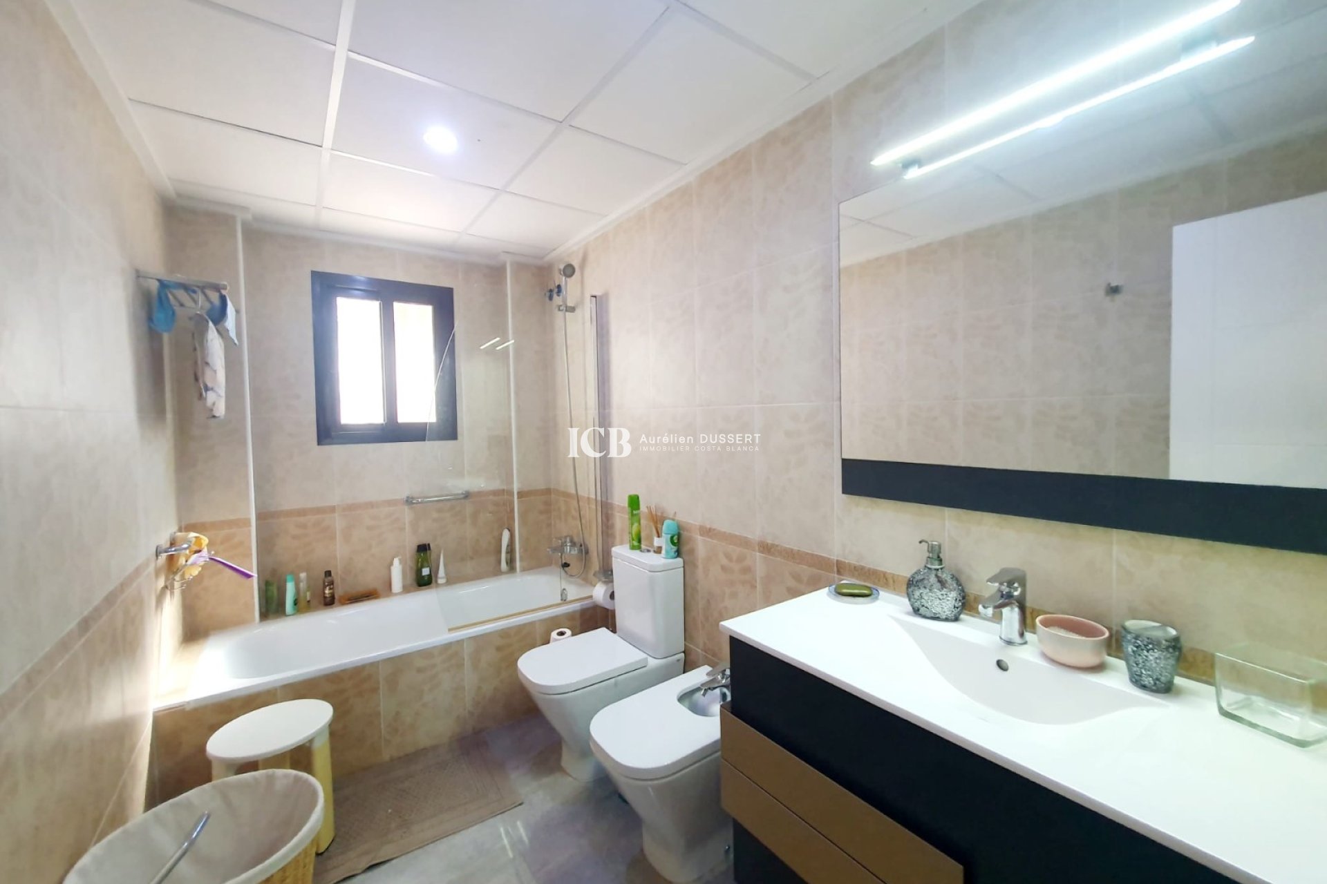 Reventa - Casa independiente -
San Fulgencio - urb.la marina