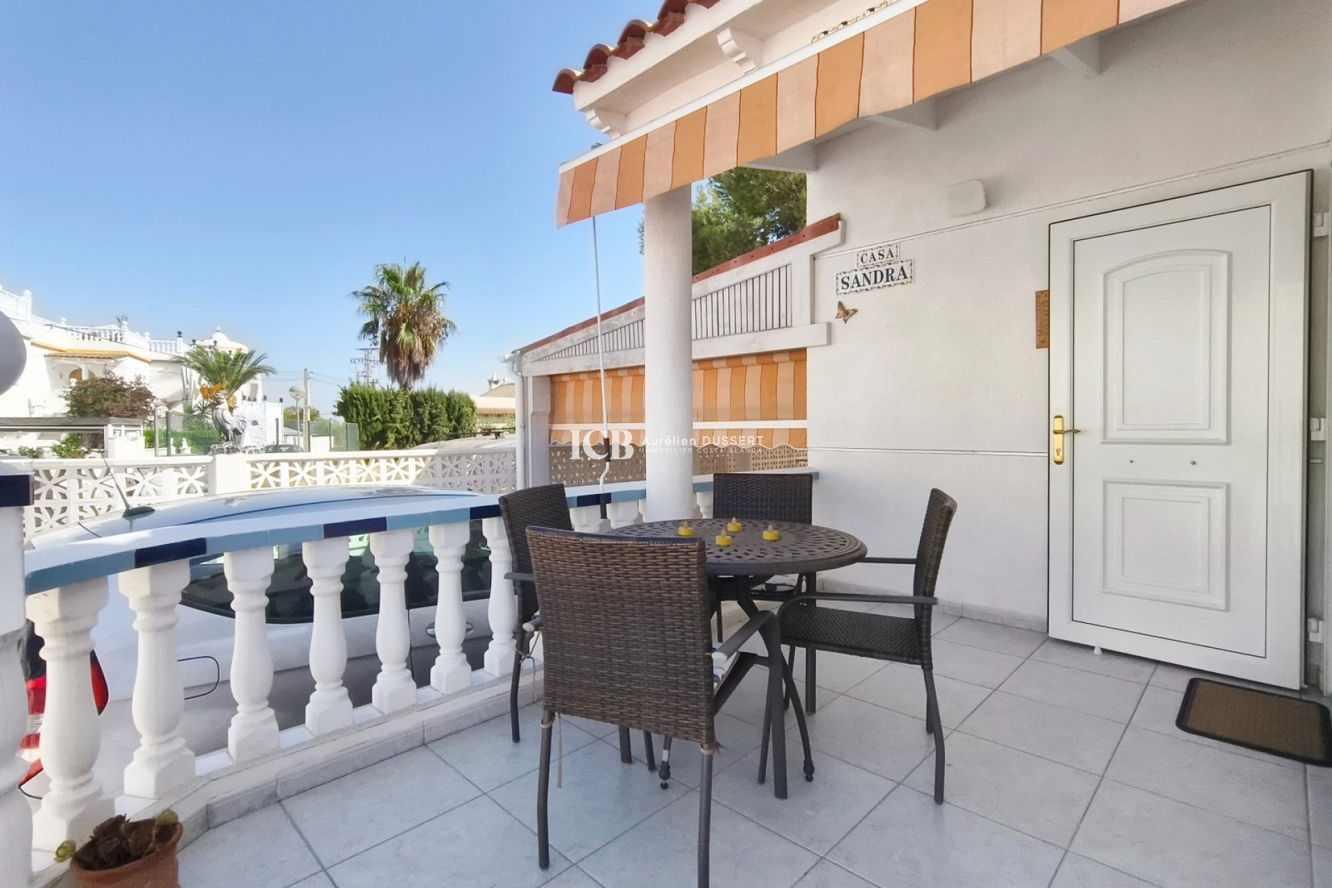 Reventa - Casa independiente -
San Miguel de Salinas - Blue Lagoon