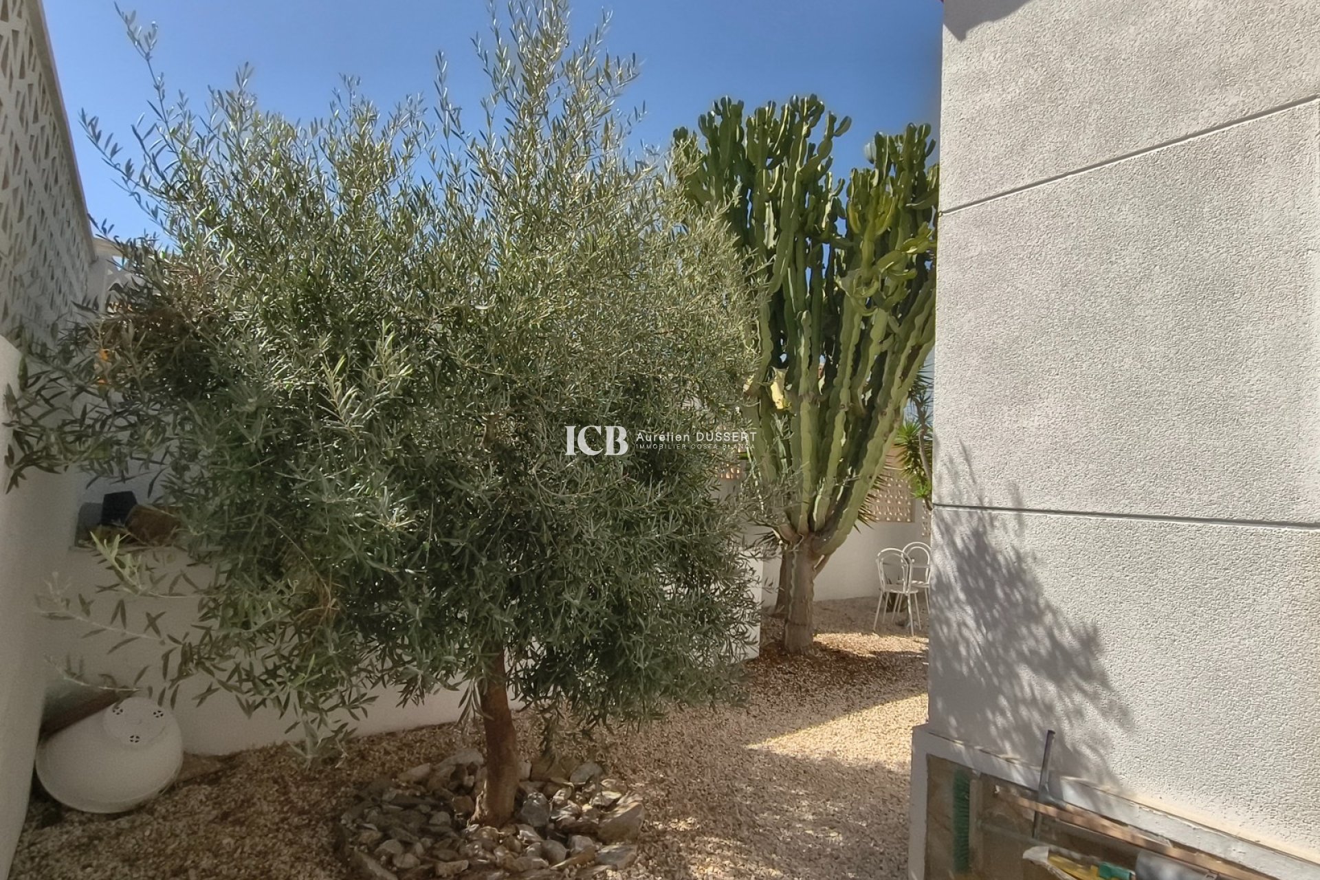 Reventa - Casa independiente -
San Miguel de Salinas - Blue Lagoon