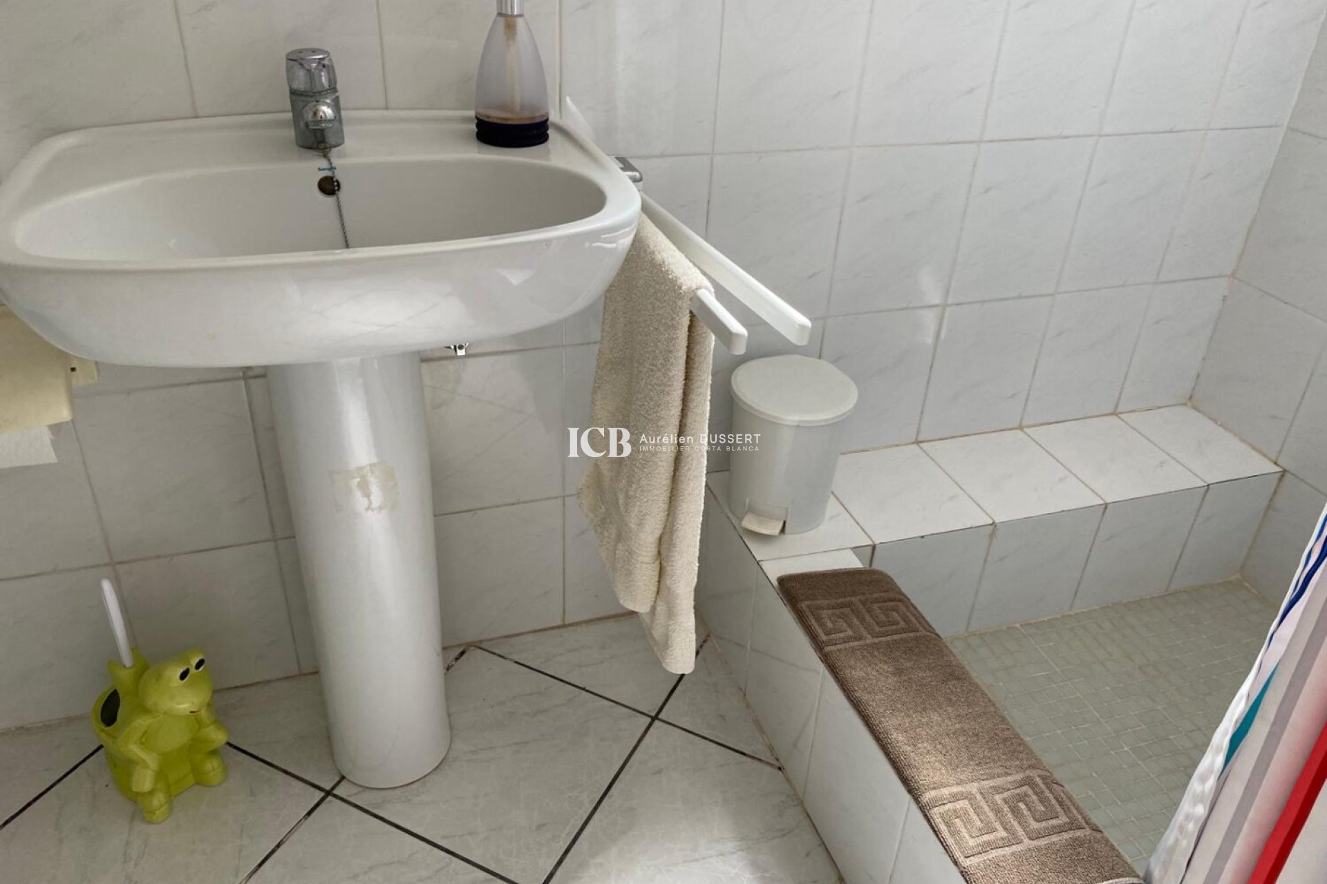 Reventa - Casa independiente -
San Miguel de Salinas - El Galan