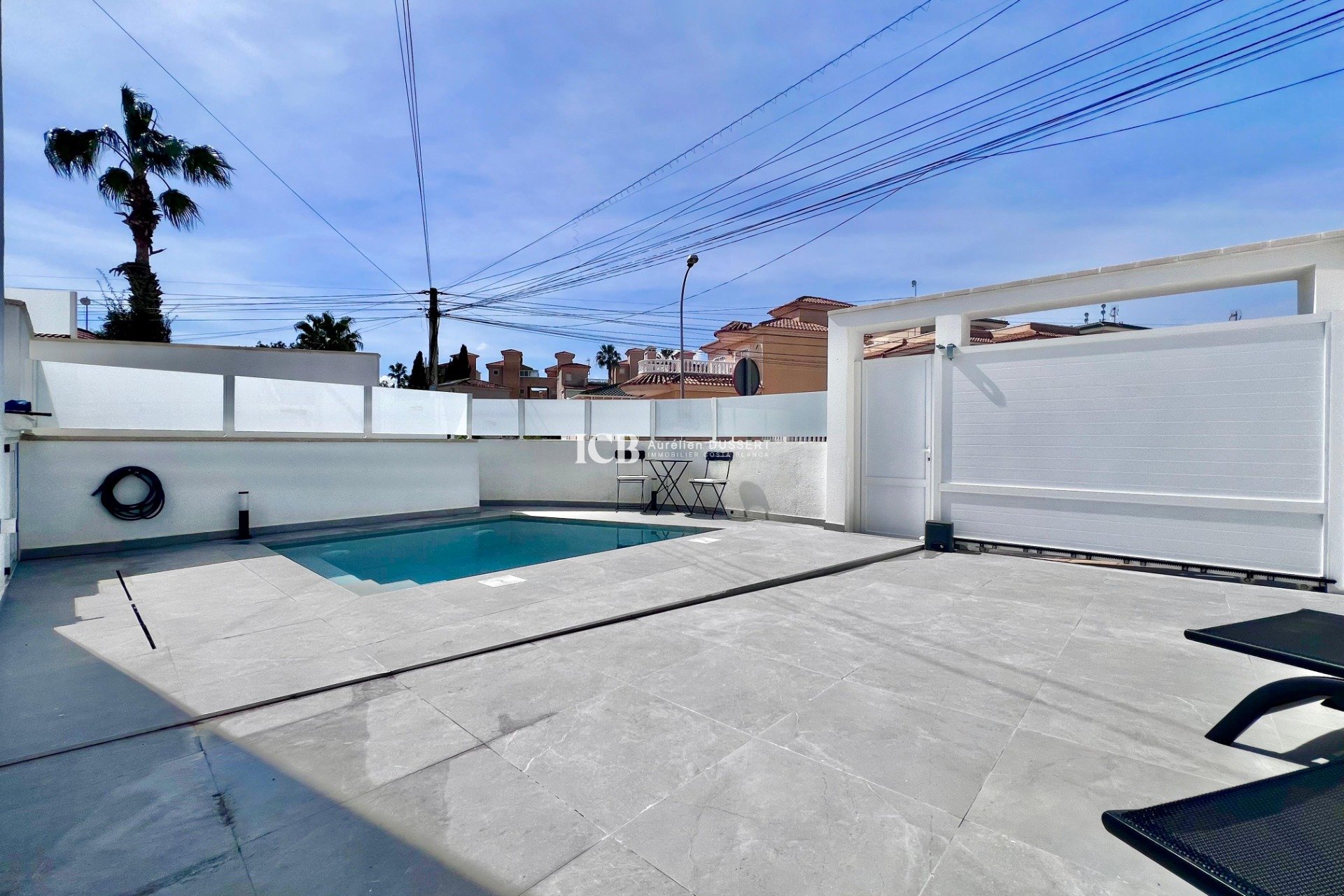 Reventa - Casa independiente -
San Miguel de Salinas - Las filipinas