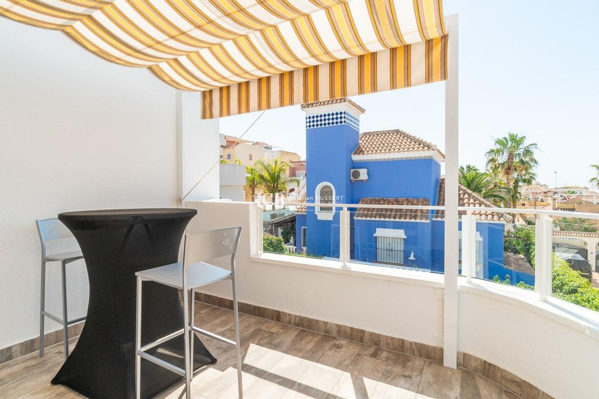 Reventa - Casa independiente -
San Miguel de Salinas - Las filipinas