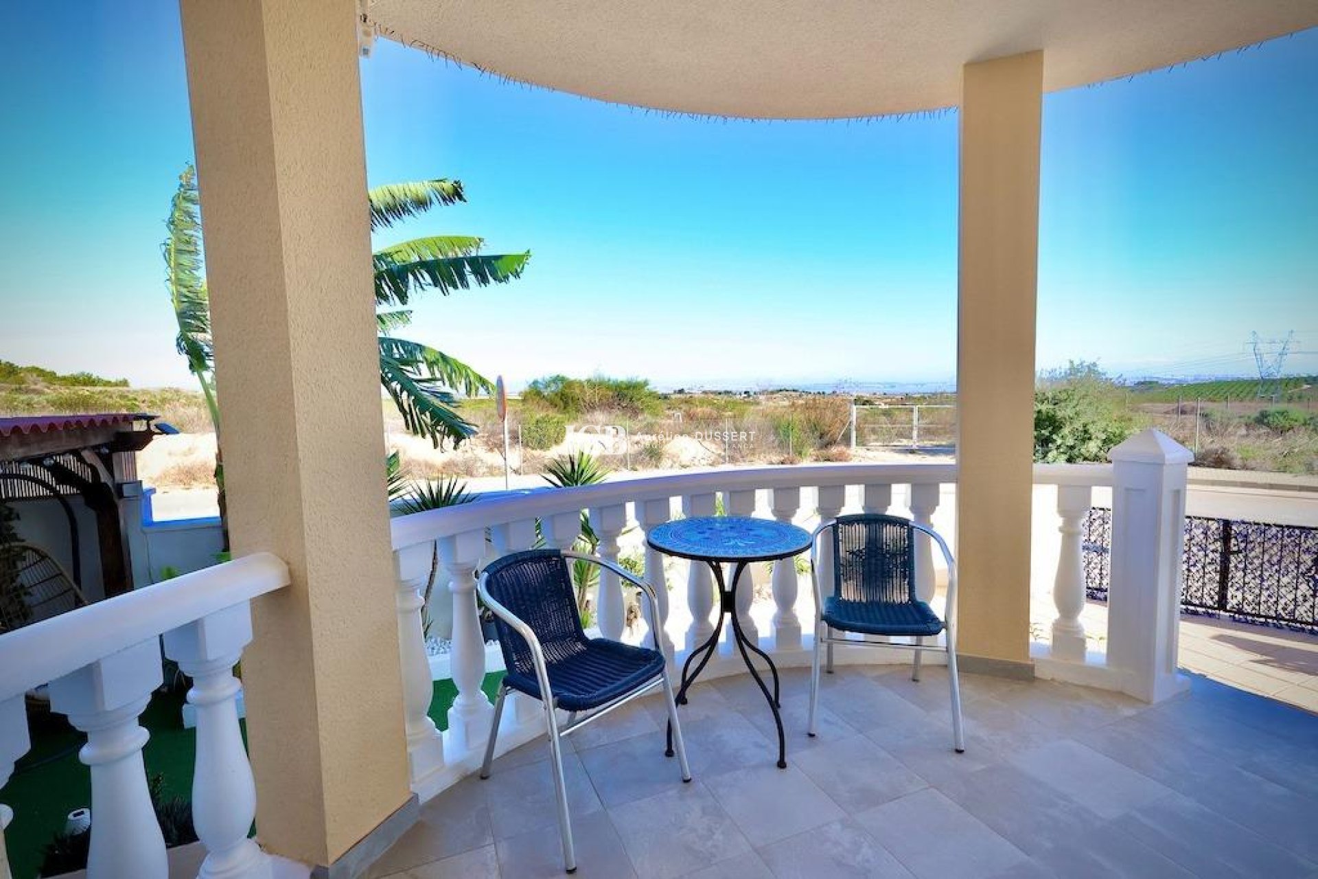 Reventa - Casa independiente -
San Miguel de Salinas - Pueblo 9