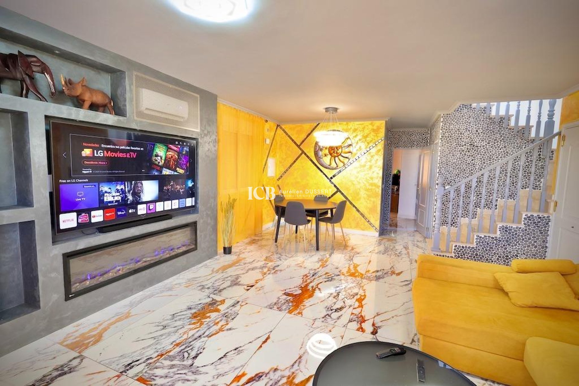 Reventa - Casa independiente -
San Miguel de Salinas - Pueblo 9