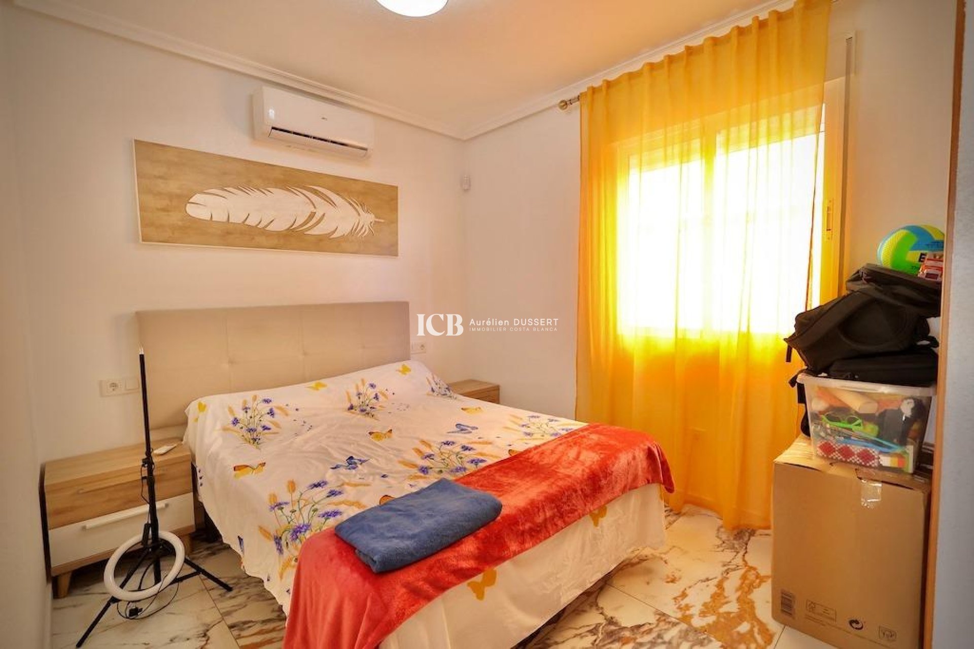 Reventa - Casa independiente -
San Miguel de Salinas - Pueblo 9