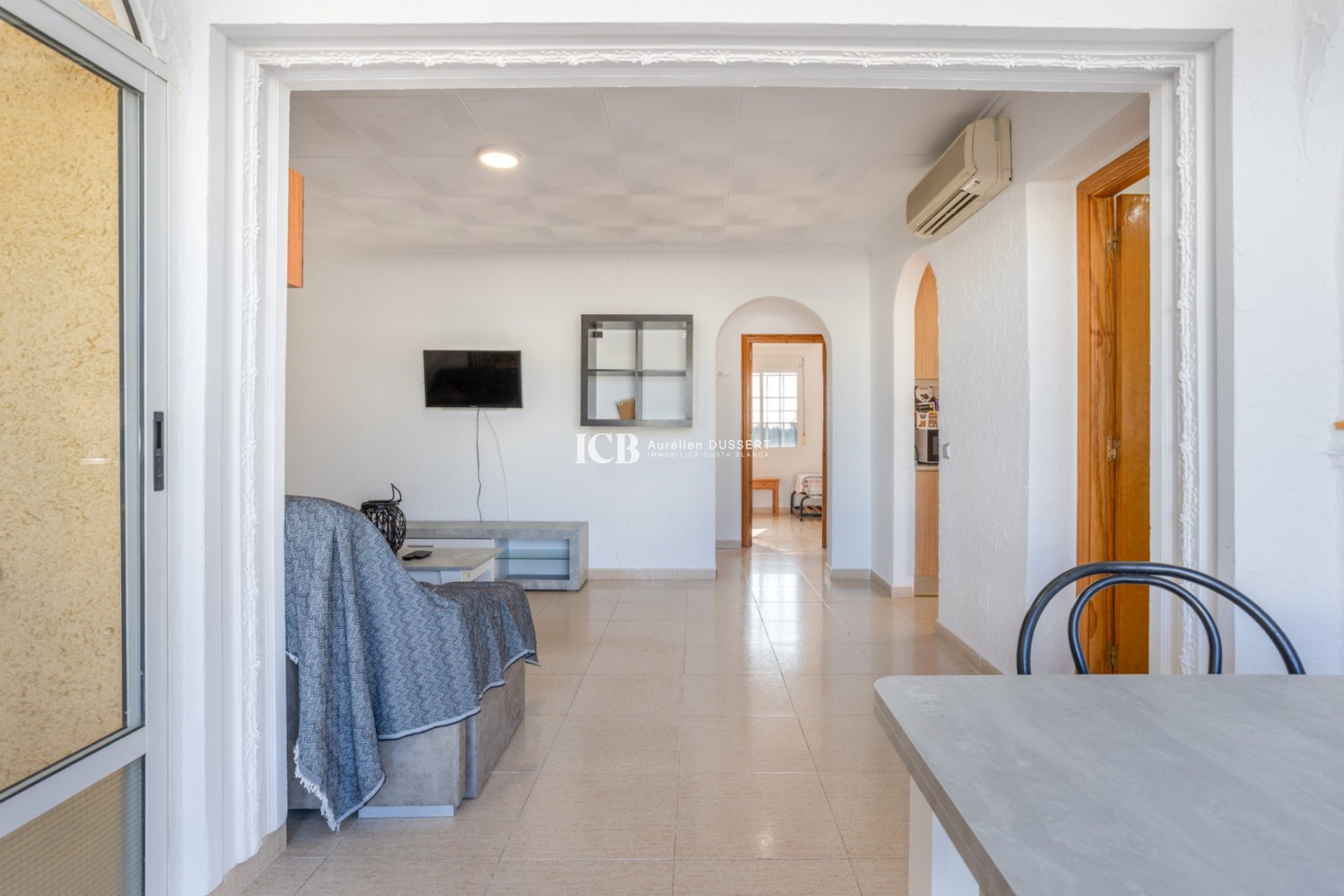 Reventa - Casa independiente -
Torrevieja - Urbanización San Luis