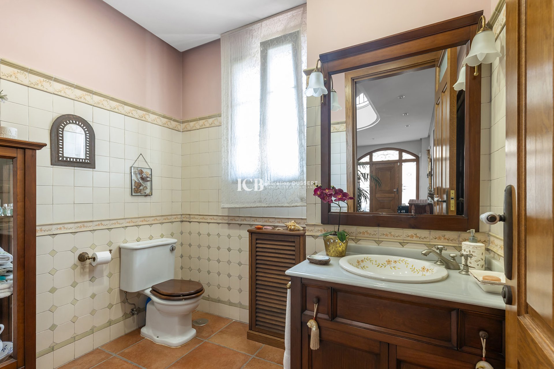 Reventa - Casa independiente -
Torrevieja