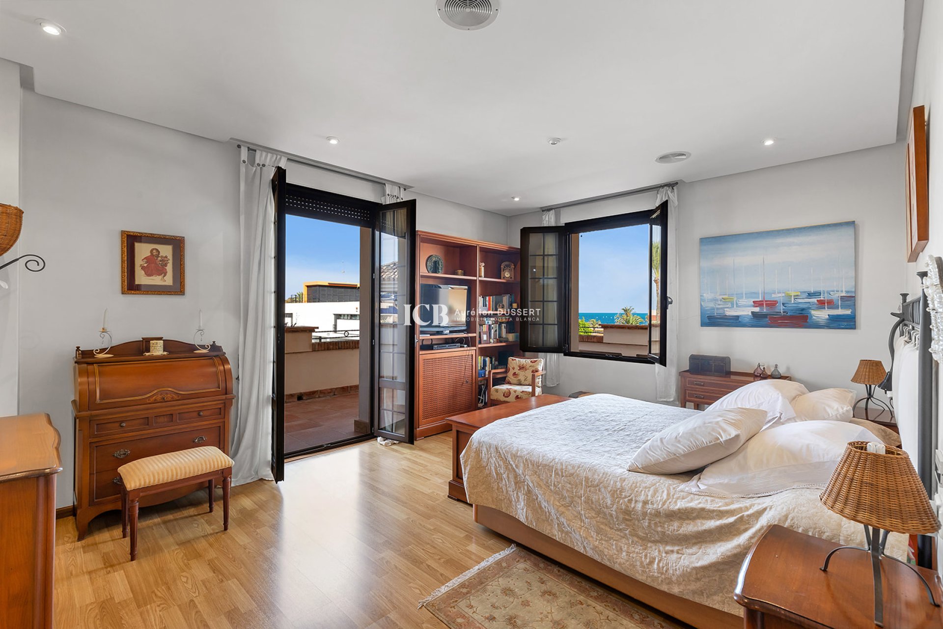 Reventa - Casa independiente -
Torrevieja