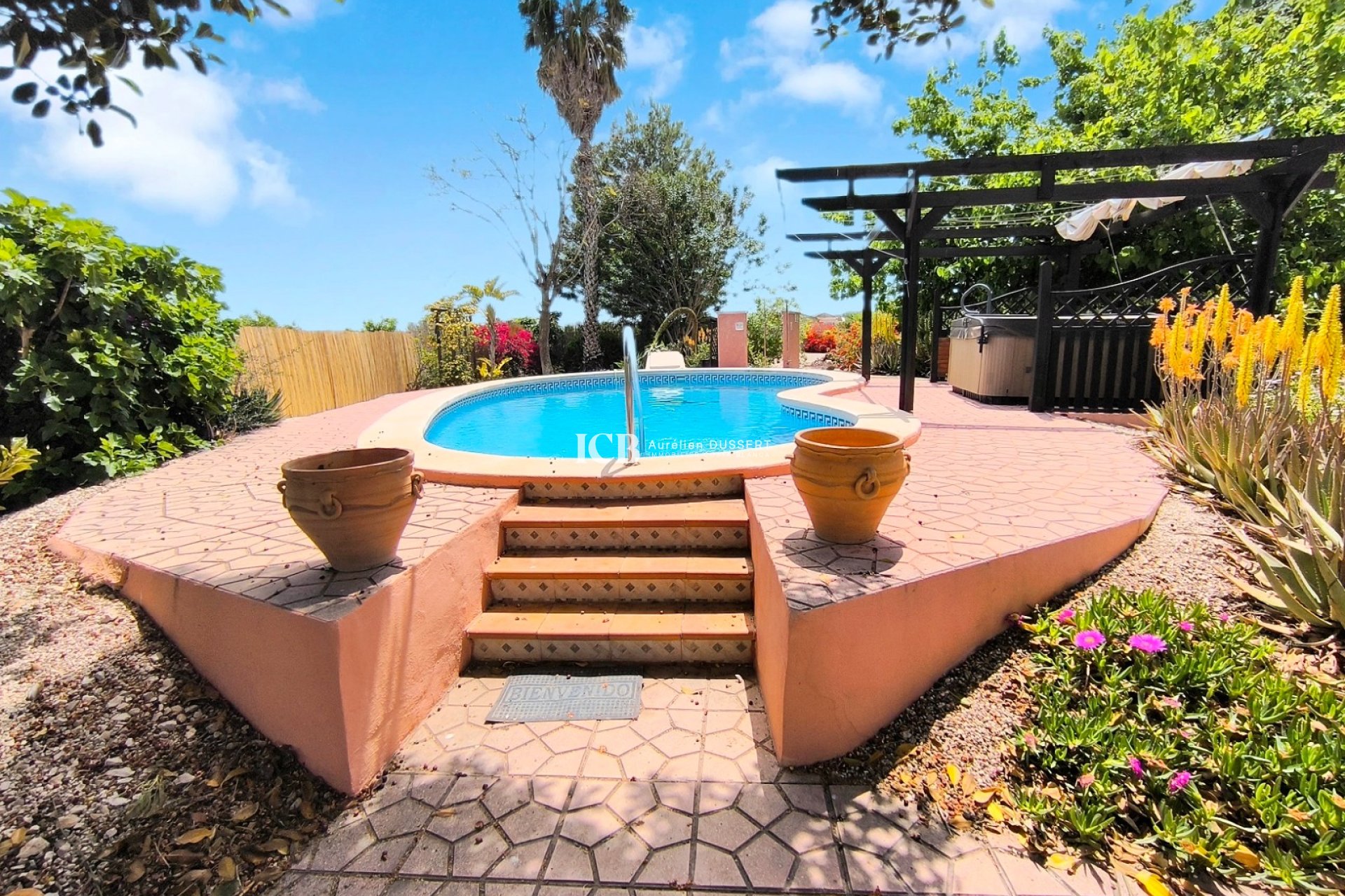 Reventa - Finca -
Orihuela Pueblo - Orihuela