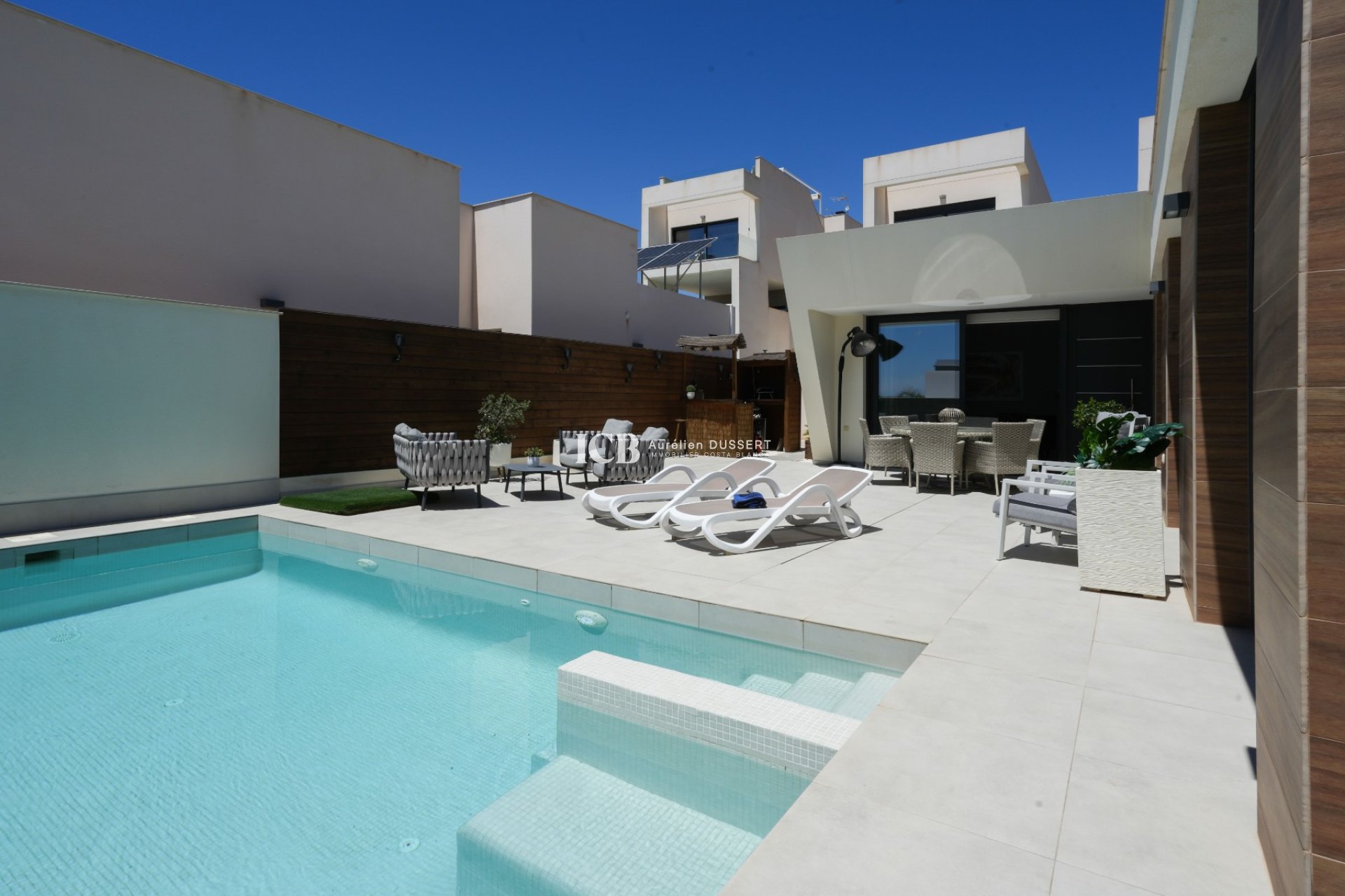 Reventa - Villa -
Benijofar