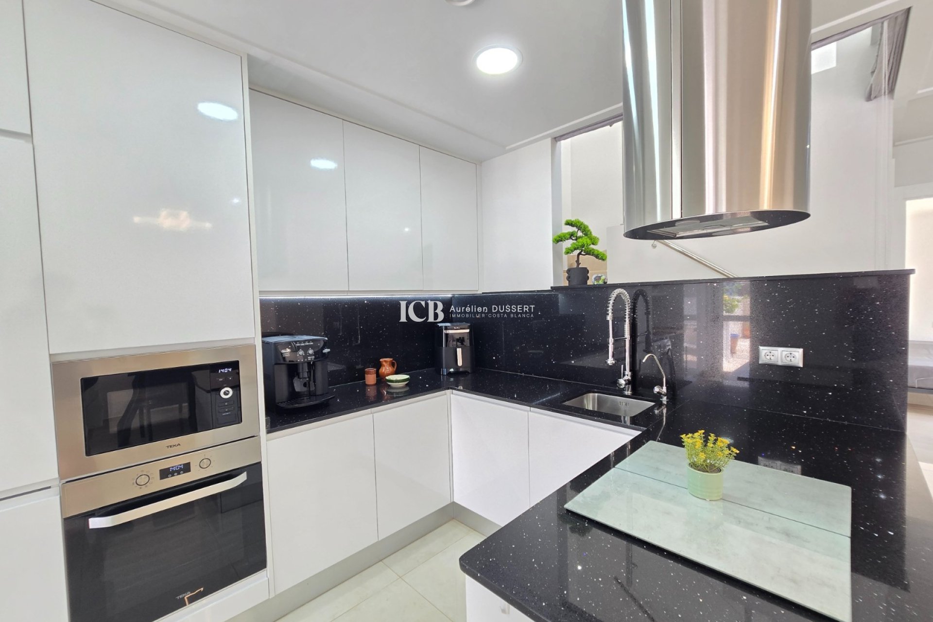 Reventa - Villa * -
Ciudad Quesada * - Doña Pepa *