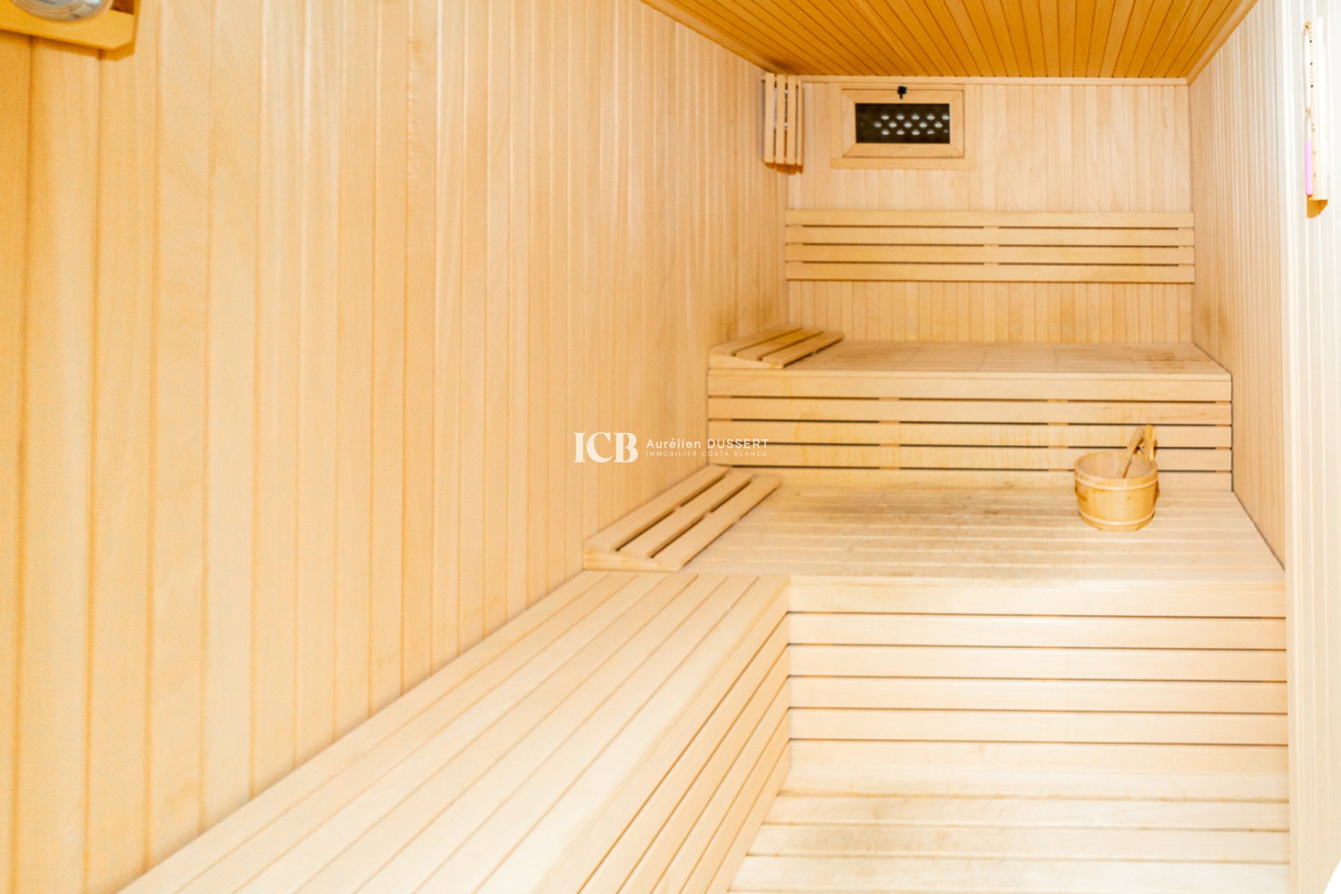 Reventa - Villa -
La Mata