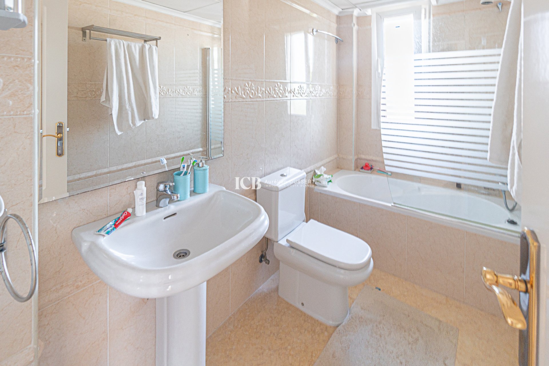 Reventa - Villa -
La Mata