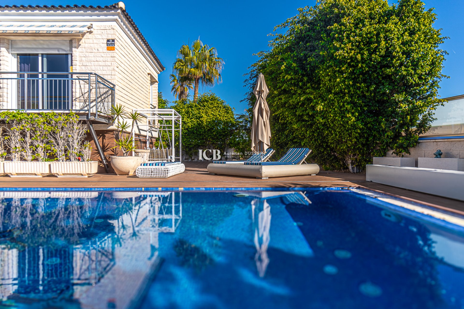 Reventa - Villa -
La Mata