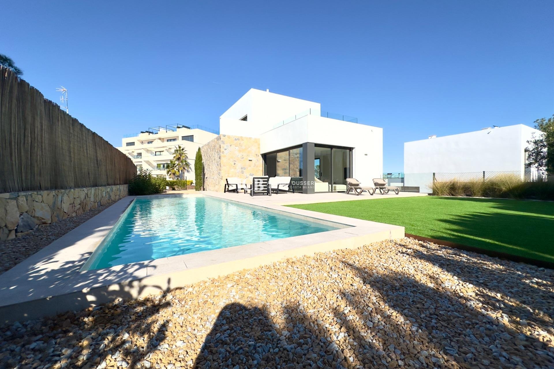 Reventa - Villa -
Las Colinas Golf