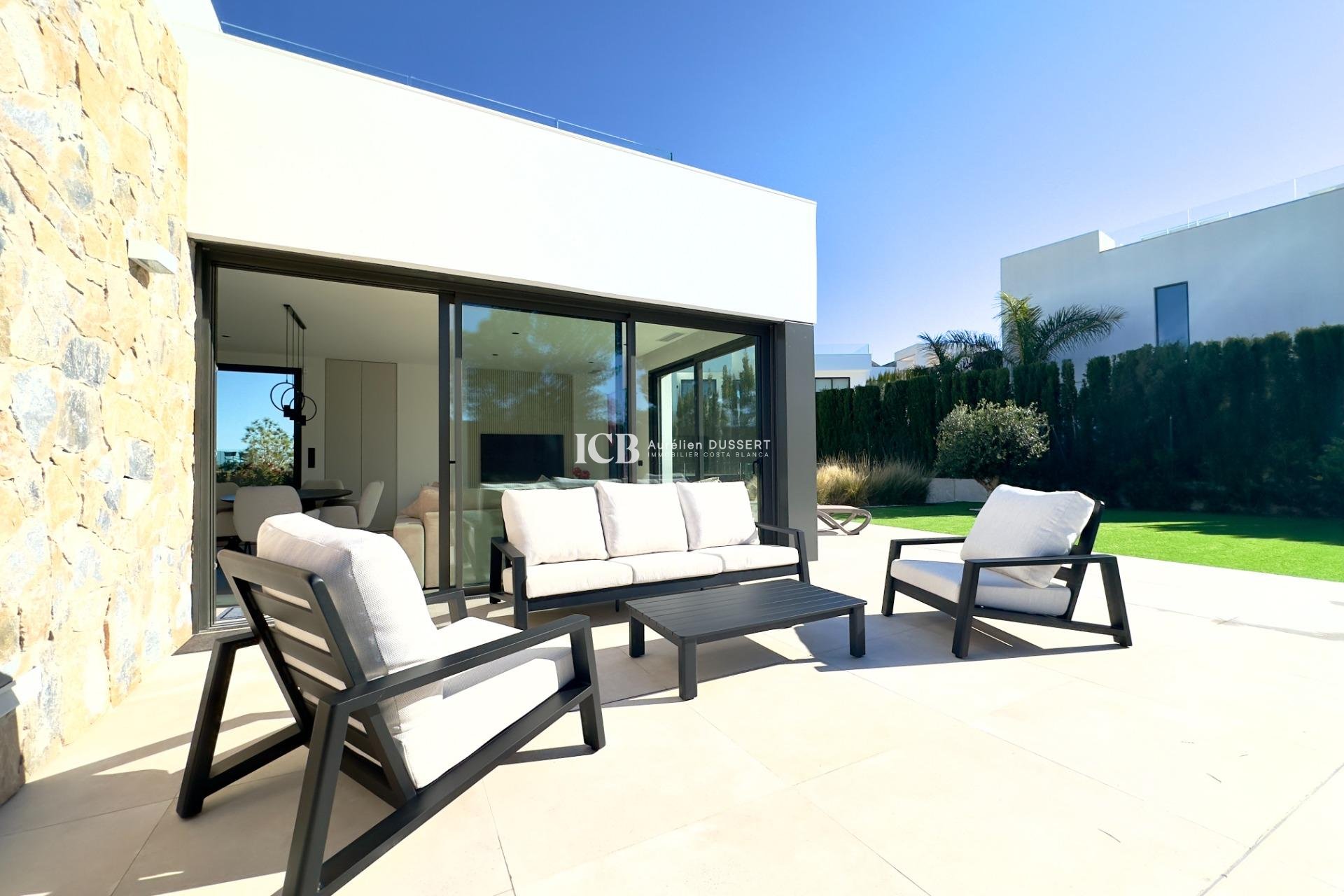 Reventa - Villa -
Las Colinas Golf