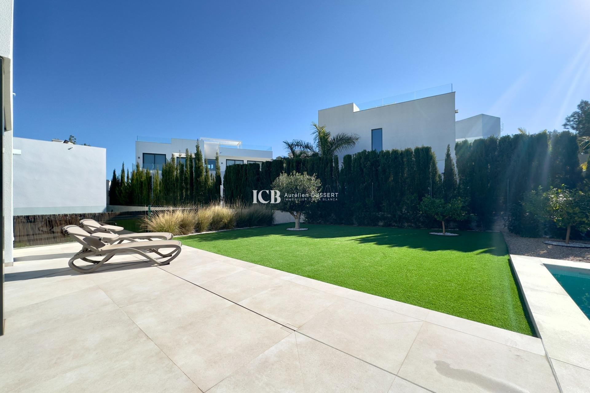 Reventa - Villa -
Las Colinas Golf
